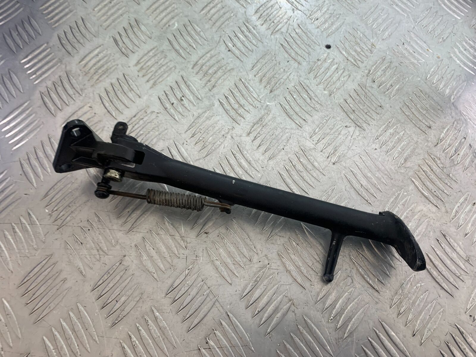 TRIUMPH 955i SPRINT ST SIDE STAND  YEAR 1999-2004 (CMB1124)