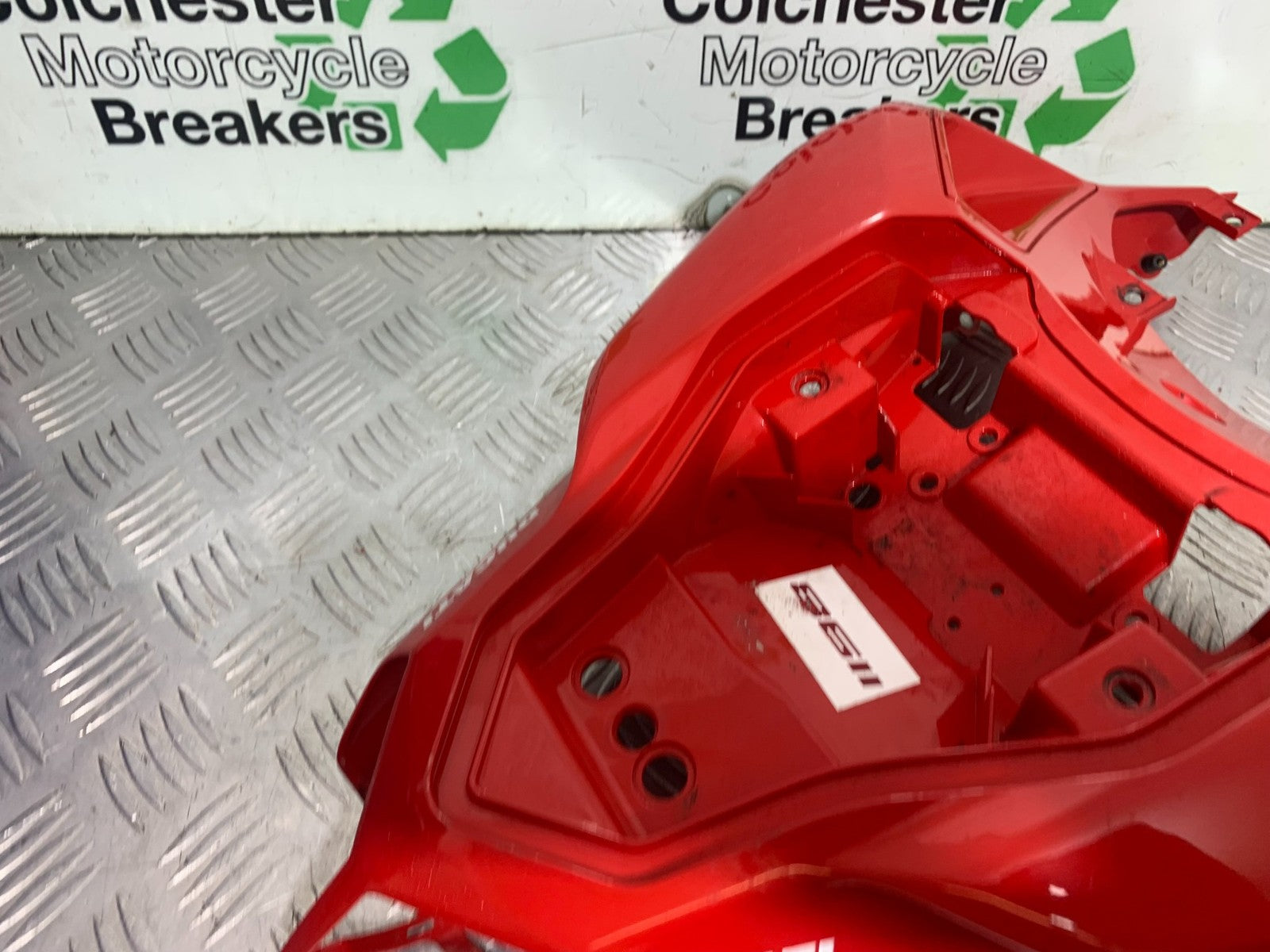 DUCATI 1198 S TAIL PIECE SEAT UNIT  YEAR 2009-2011 (CMB1219)