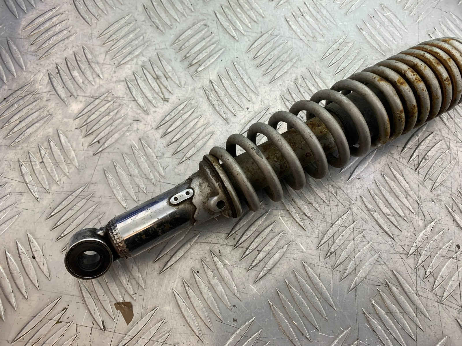 YAMAHA YBR125 CUSTOM 1 X REAR SHOCK YEAR 2008-2016 (CMB1192)
