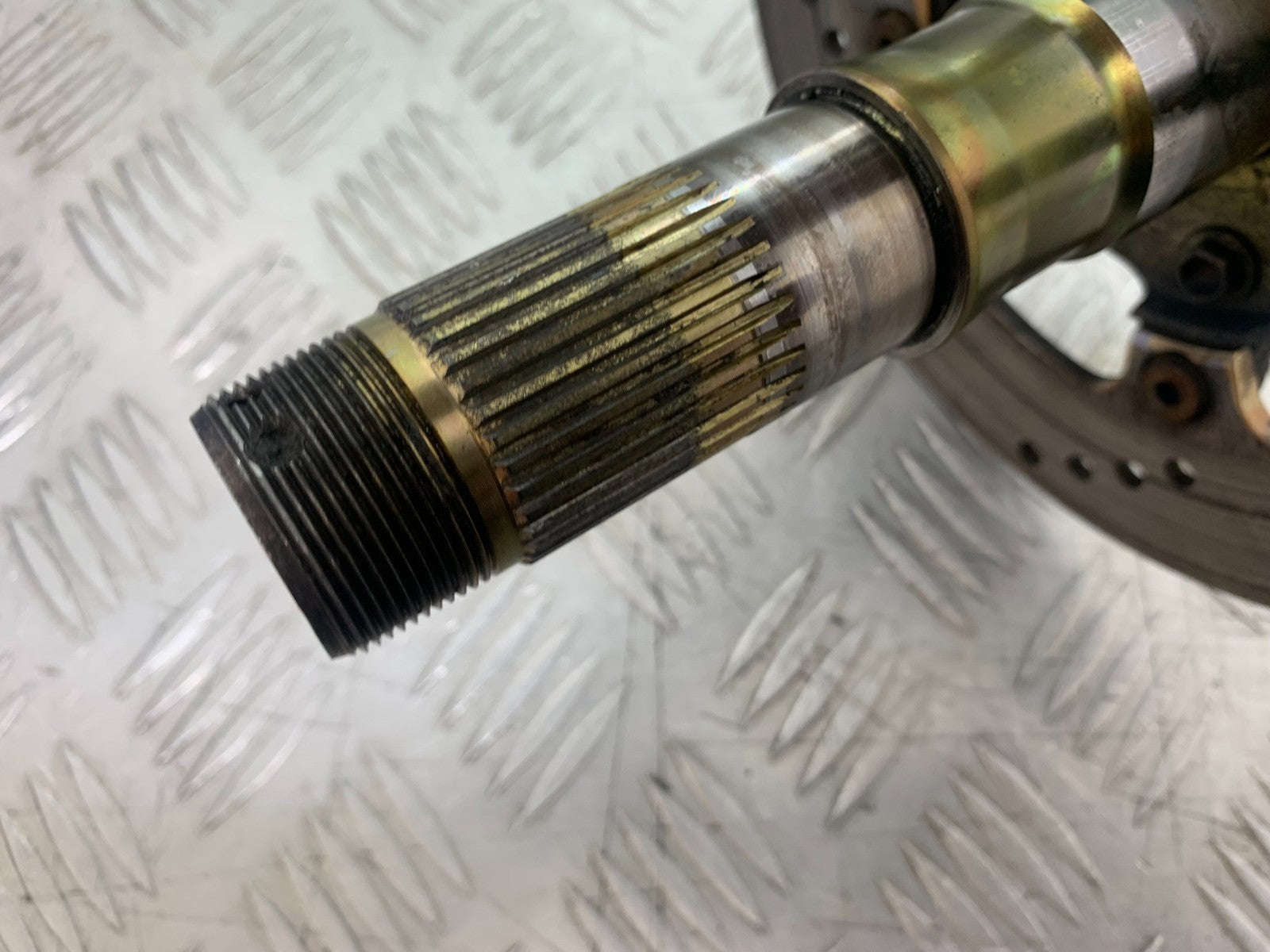 DUCATI 996 SPS 748 916 998 REAR WHEEL SPINDLE   1999-2000 (CMB1209)