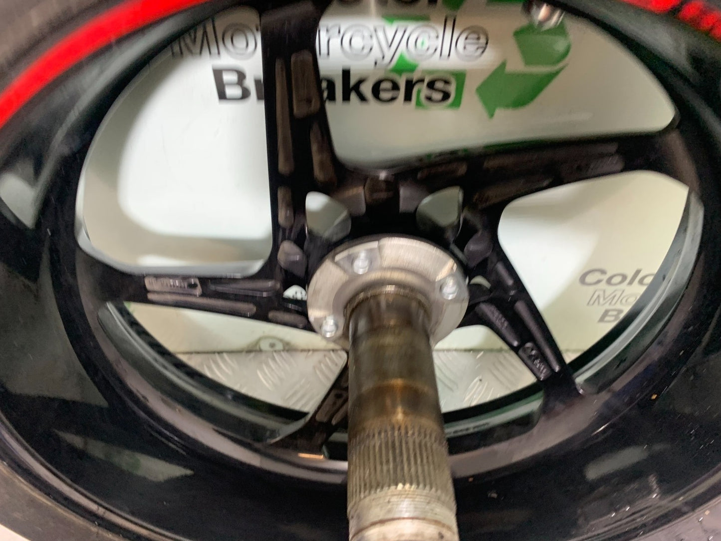 MV AGUSTA 800 F3 REAR WHEEL  YEAR 2017-2019 (CMB1227)