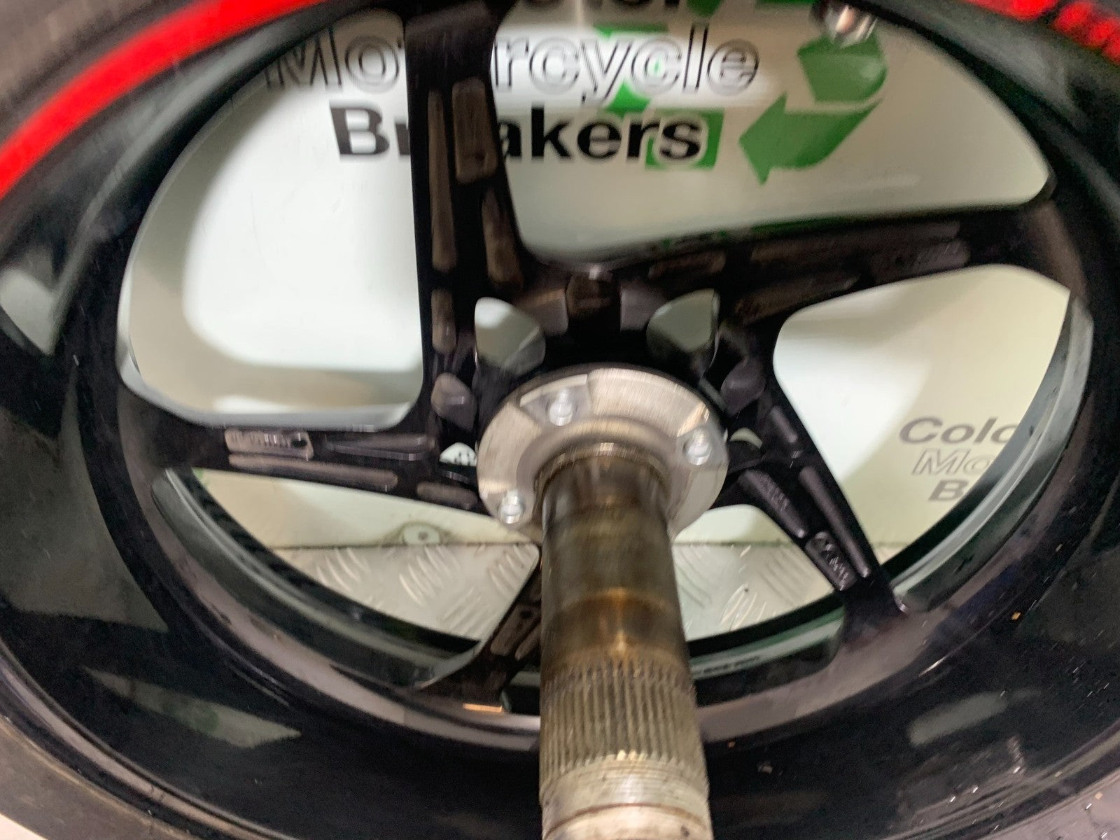 MV AGUSTA 800 F3 REAR WHEEL  YEAR 2017-2019 (CMB1227)