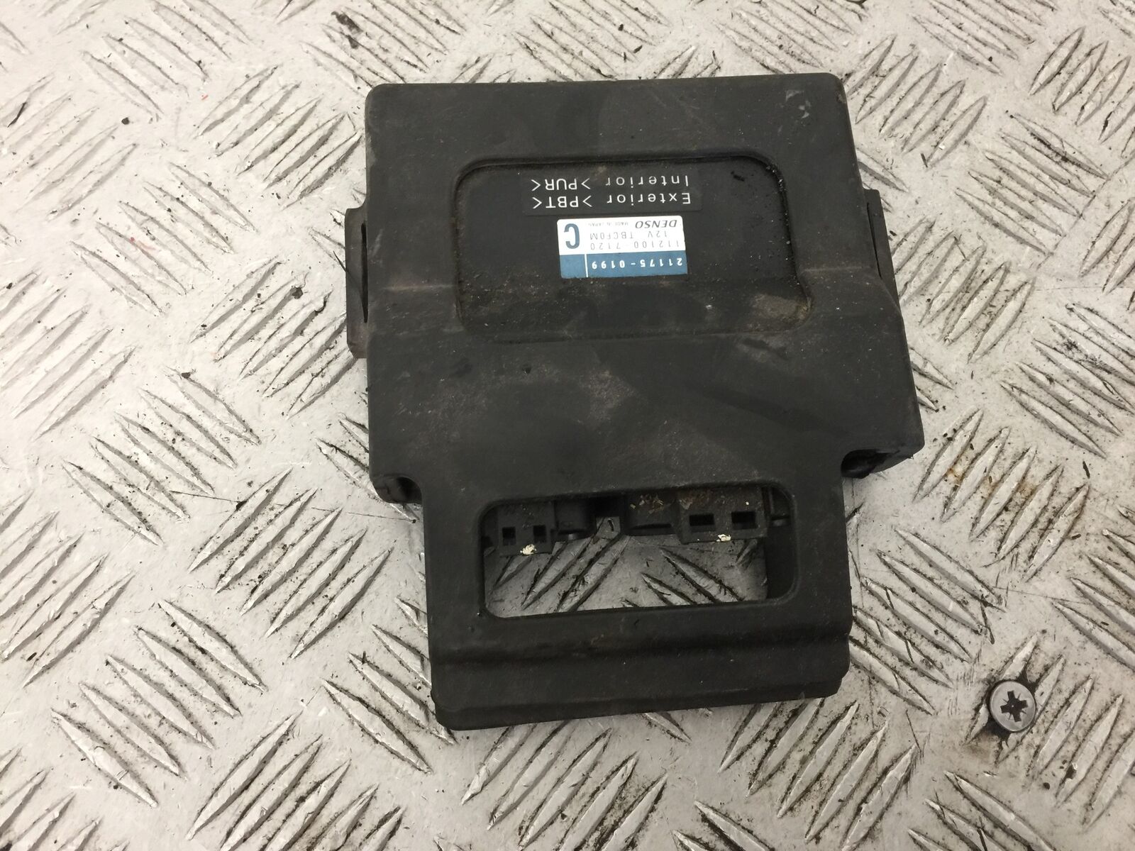 KAWASAKI NINJA 250 R EX250 ECU  YEAR 2008  (STOCK 879)