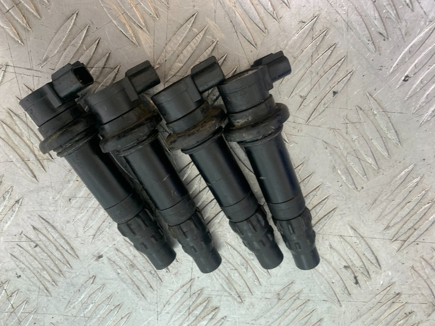 YAMAHA YZF R1 14 B BIG BANG COILS  2009-14 (CMB1175)