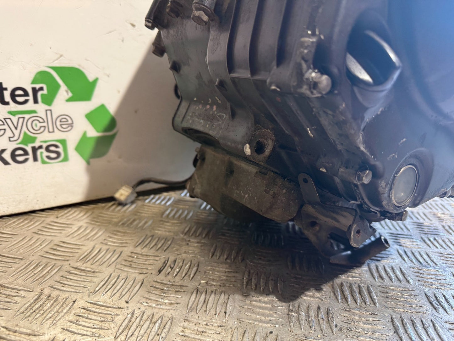 KAWASAKI 650 VERSYS ENGINE YEAR 2015-2018 (CMB1288)