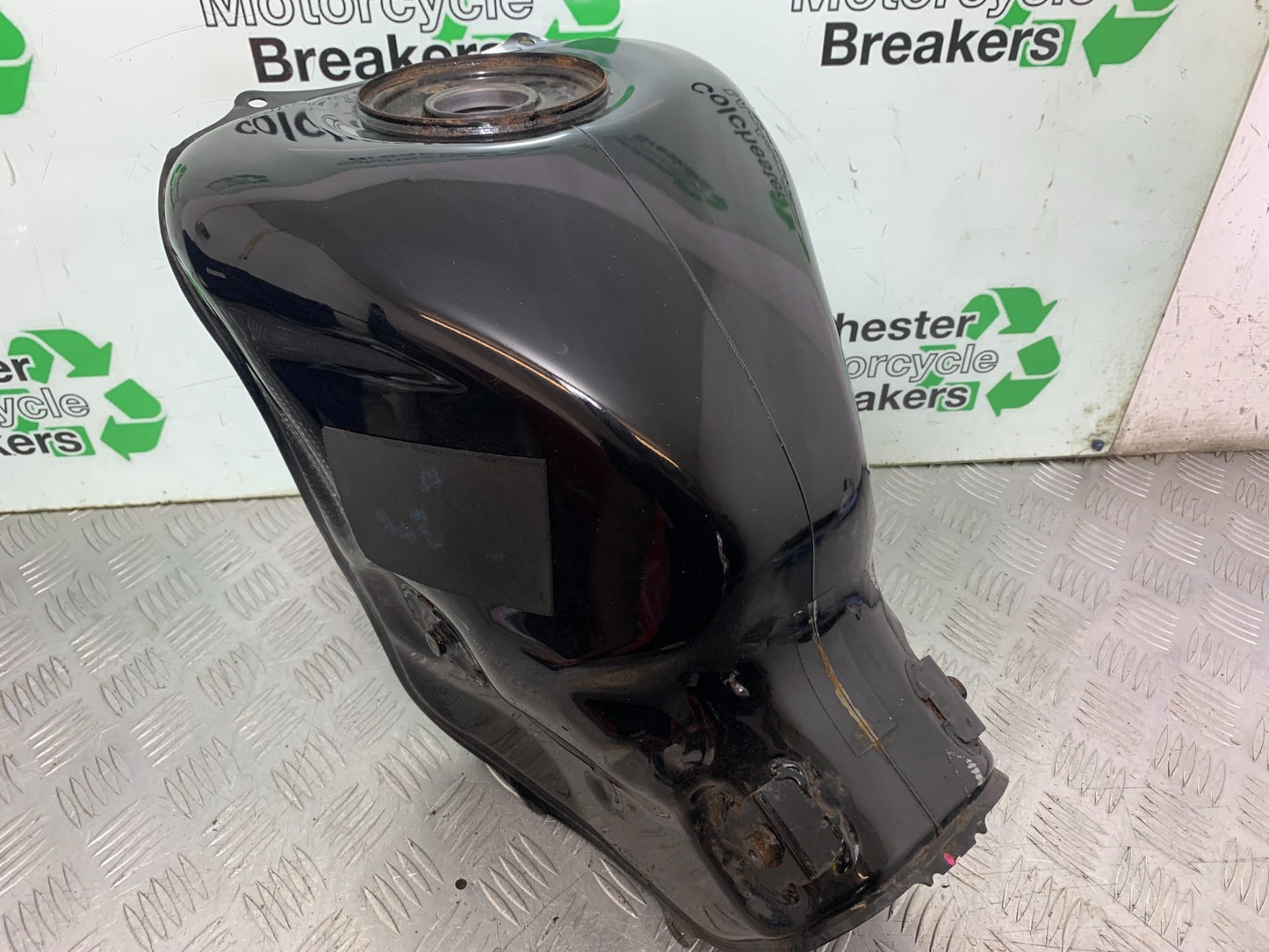 HONDA CBR1000 RR PETROL TANK YEAR 2008-2011(CMB1330)