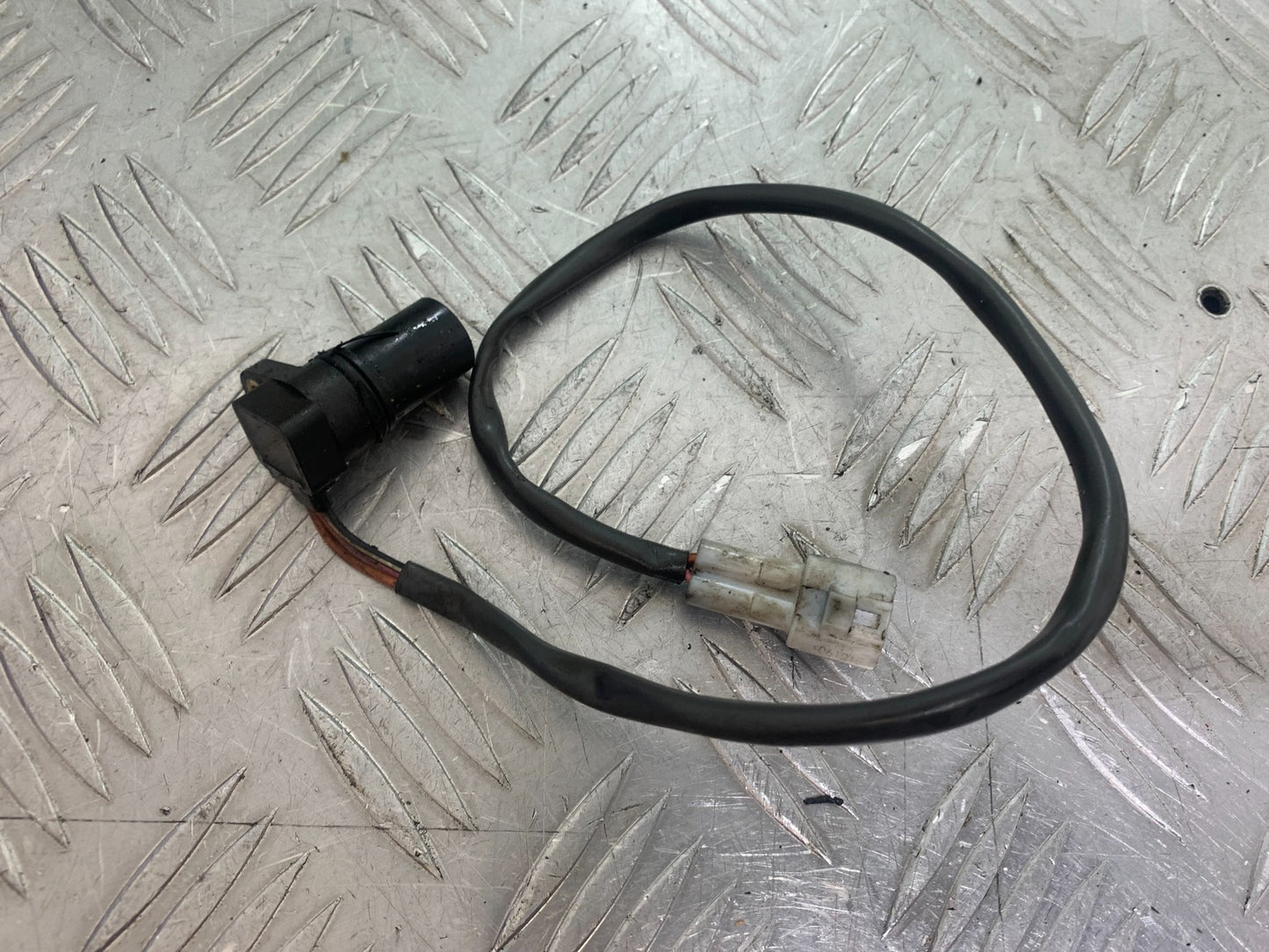 APRILIA 650 PAGASO STRADA ENGINE PICK UP SENSOR   YEAR 2005-2010 (CMB1057)