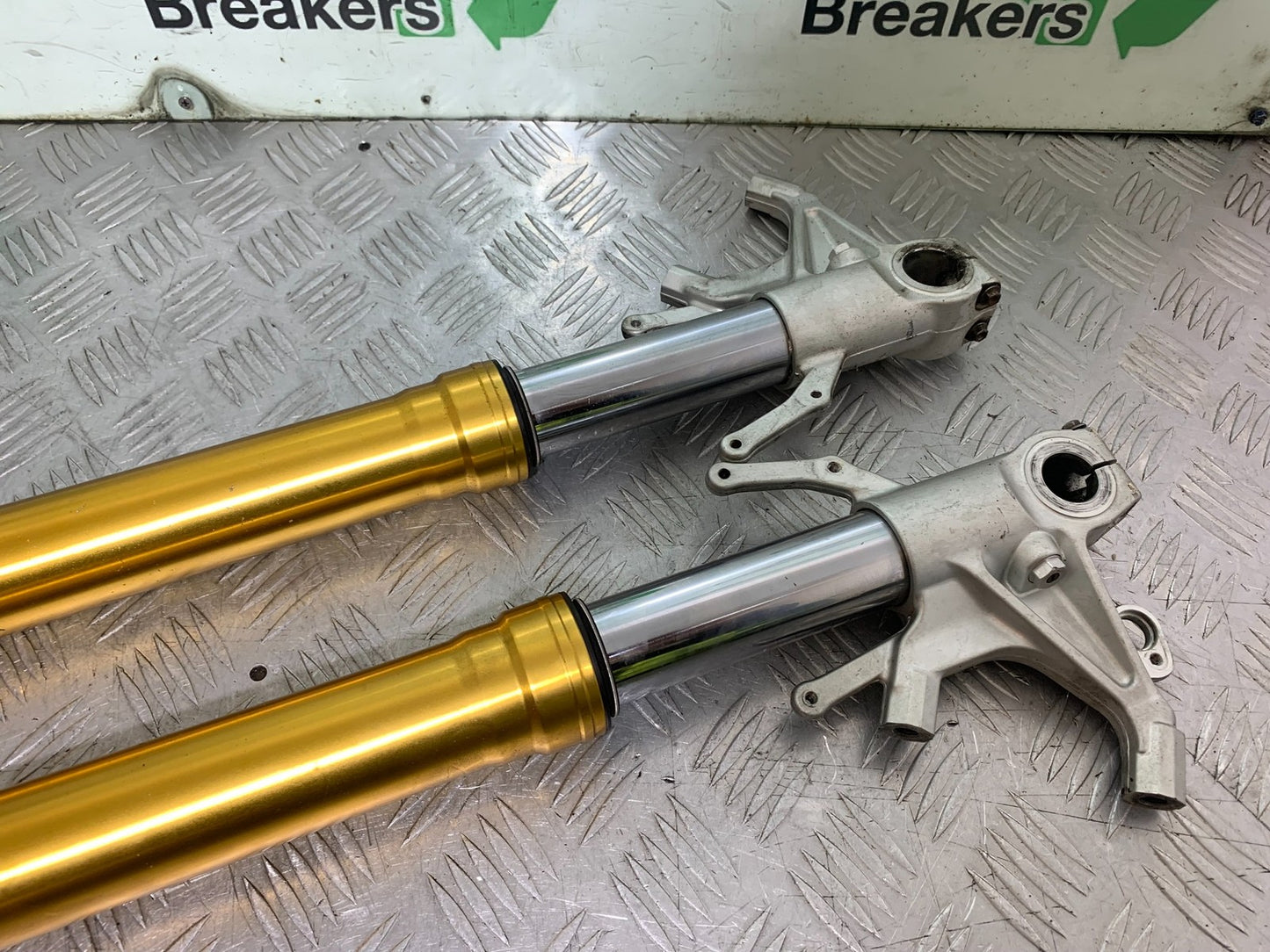 APRILIA TUONO 1000 V4R FORKS  YEAR 2011-13  (CMB1316)