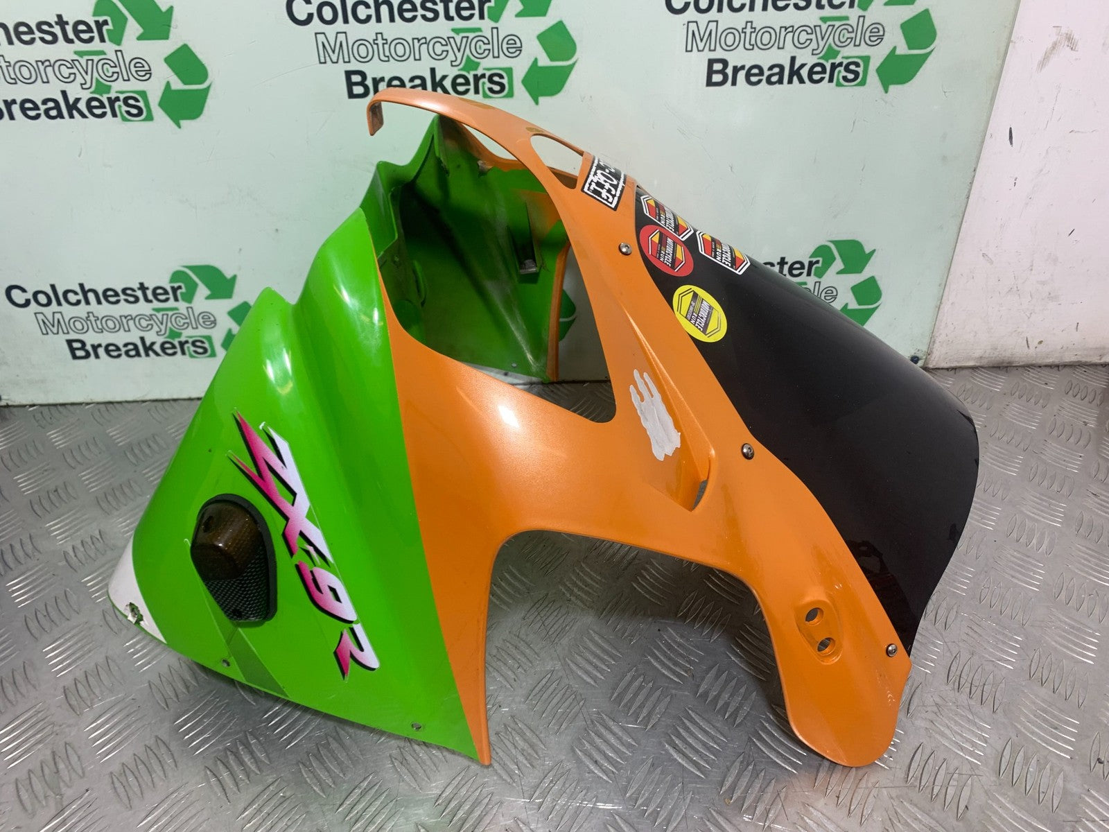 KAWASAKI ZX9R ZX9 E1 TOP FAIRING   YEAR 2000-01 (CMB1171)