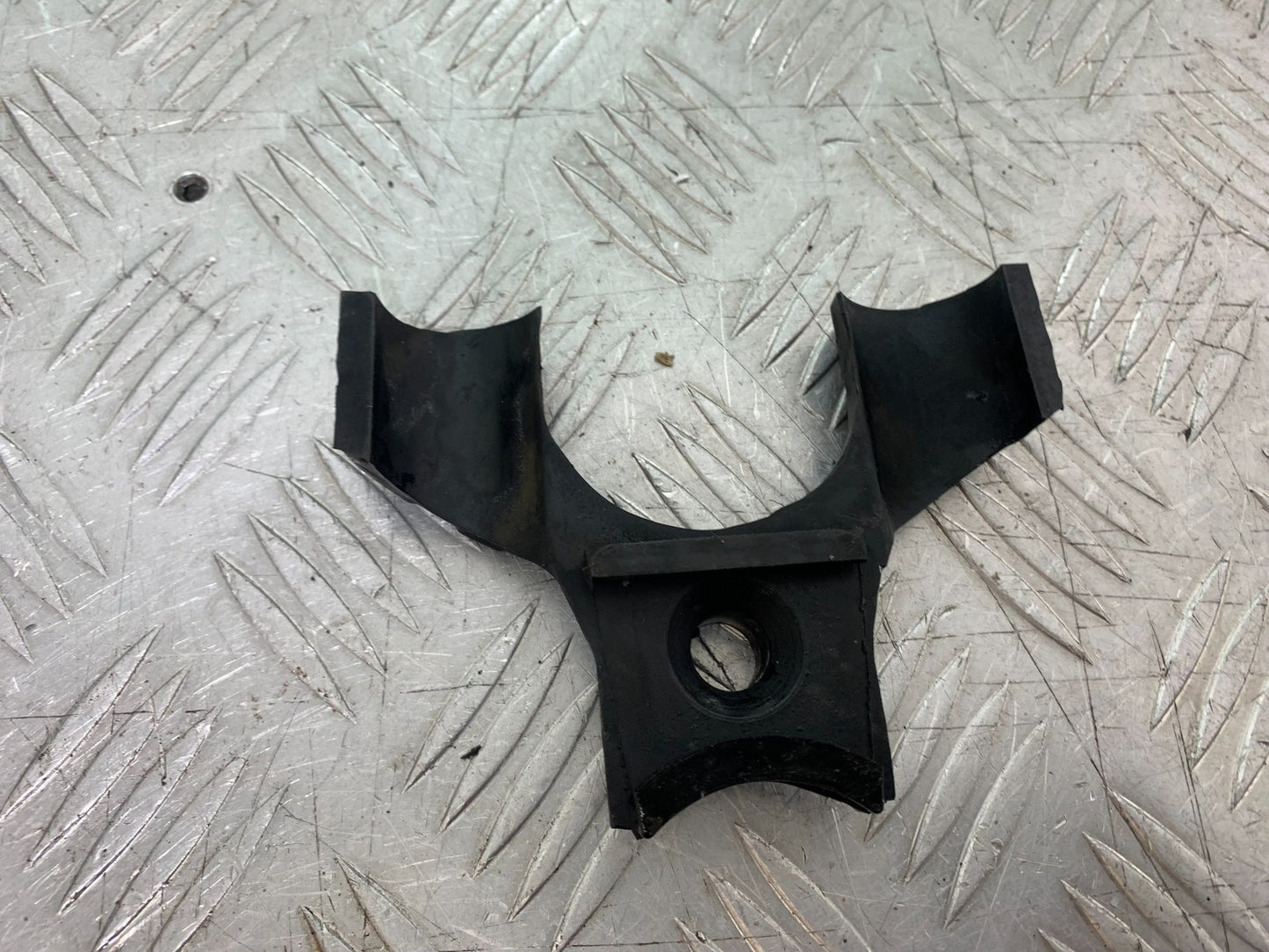 YAMAHA XV1100 XV 1100 VIRAGO PETROL TANK RUBBER  1990-1999 (CMB1243)