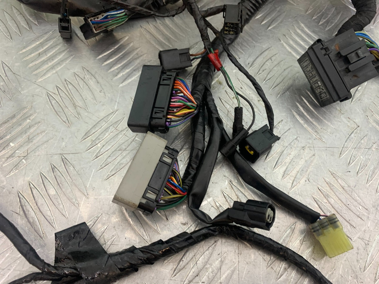 TRIUMPH 675 STREET TRIPLE R WIRING LOOM  YEAR 2013 - 2016 (CMB1221)