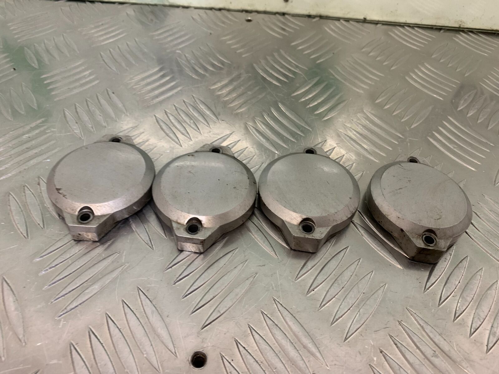 YAMAHA FZS600 FAZER 600 CYLINDER HEAD COVERS YEAR 1998-2001 (STOCK 958)