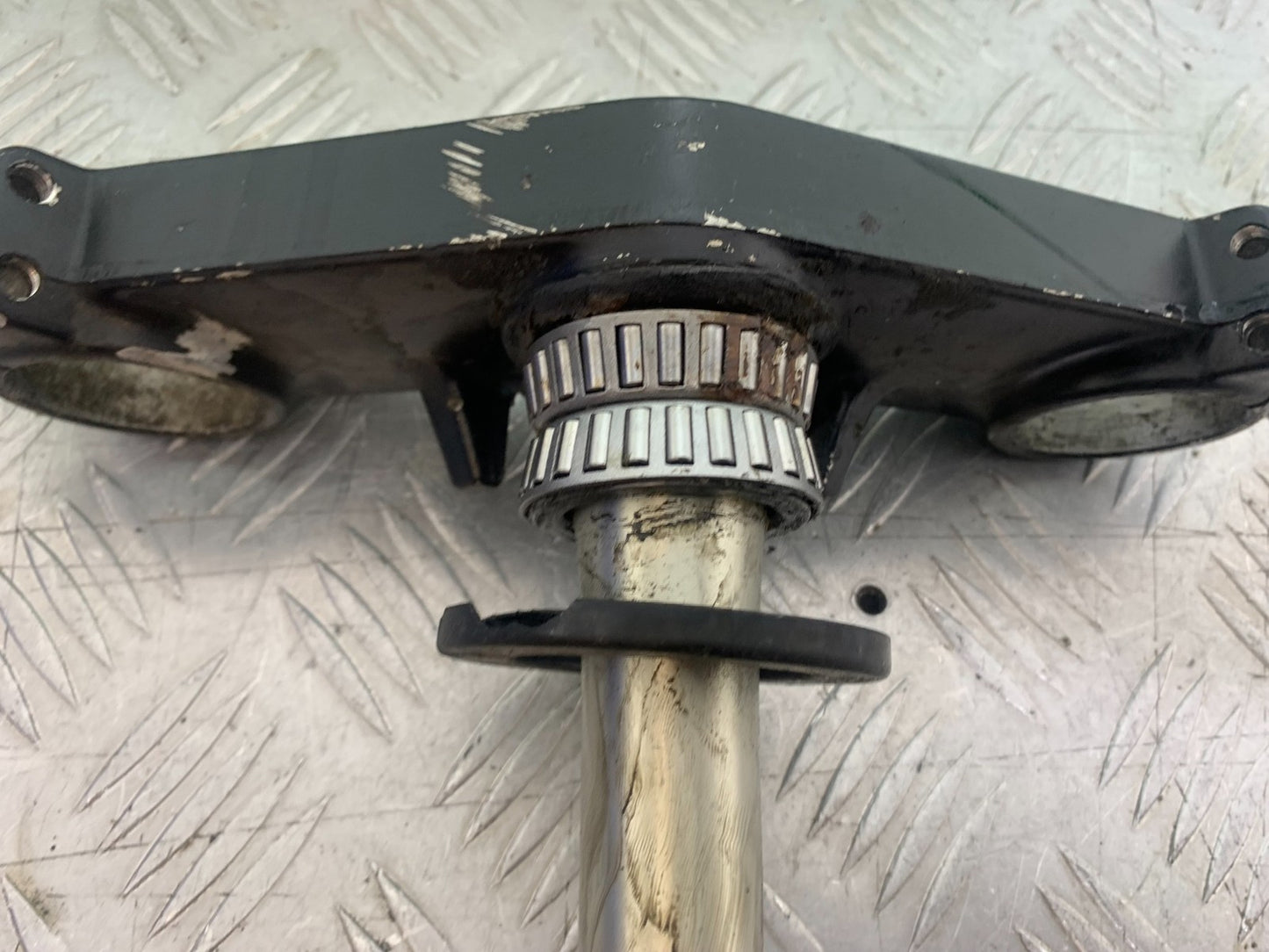 KAWASAKI ZX9R ZX9 C BOTTOM YOKE YEAR 1998-99 (CMB1213)