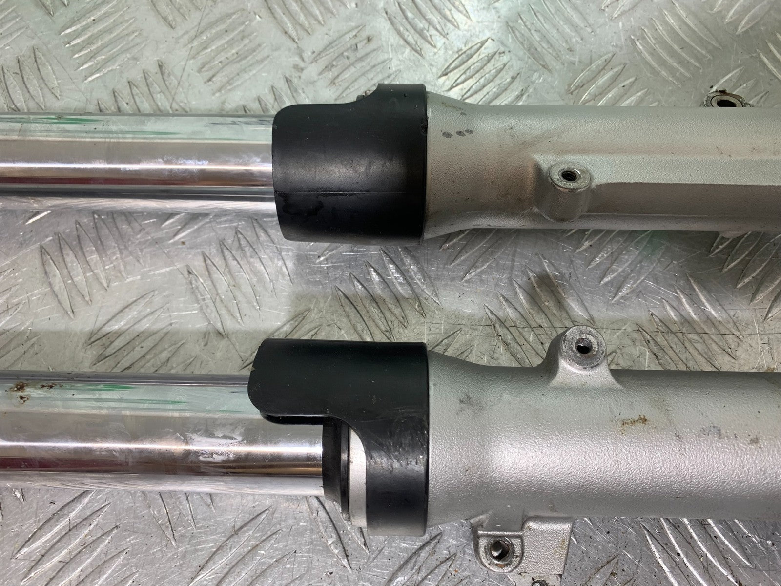 HONDA VFR800 VFR 800 V-TEC FORKS  YEAR 2002 -09 (CMB1296)