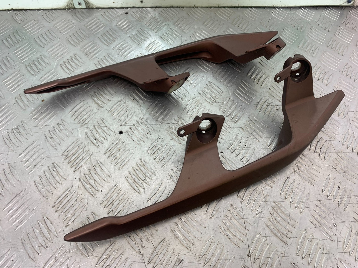 YAMAHA XMAX 300 GRAB RAILS YEAR 2017-2020 (CMB1218)