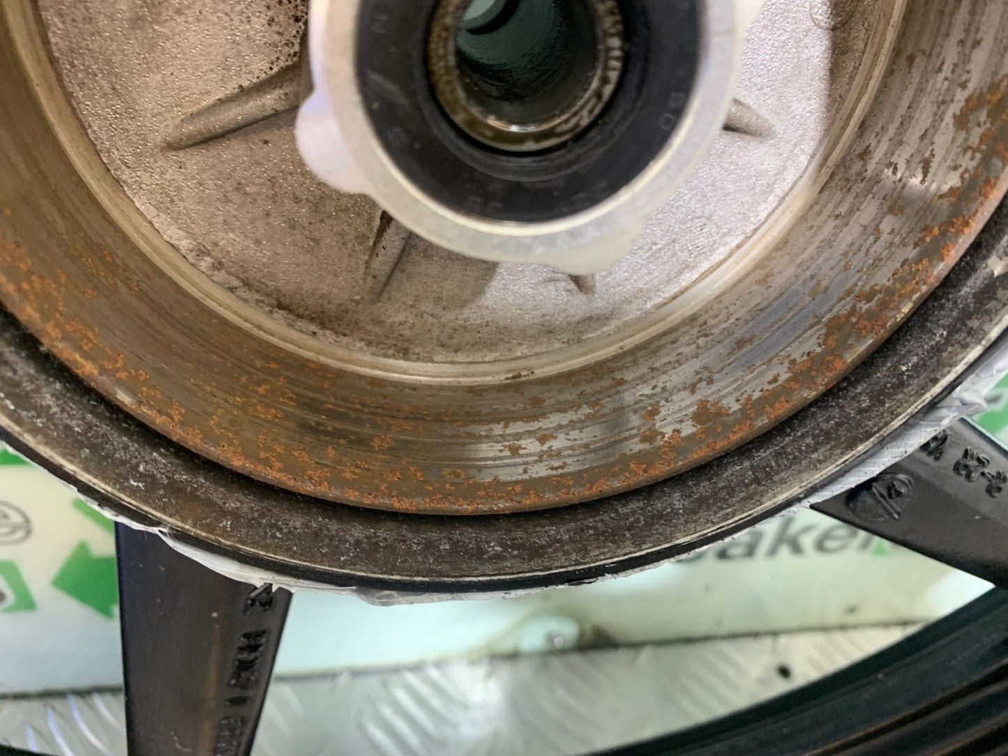 YAMAHA YBR125 YBR 125 REAR WHEEL  YEAR 2010-2017 (CMB1252)