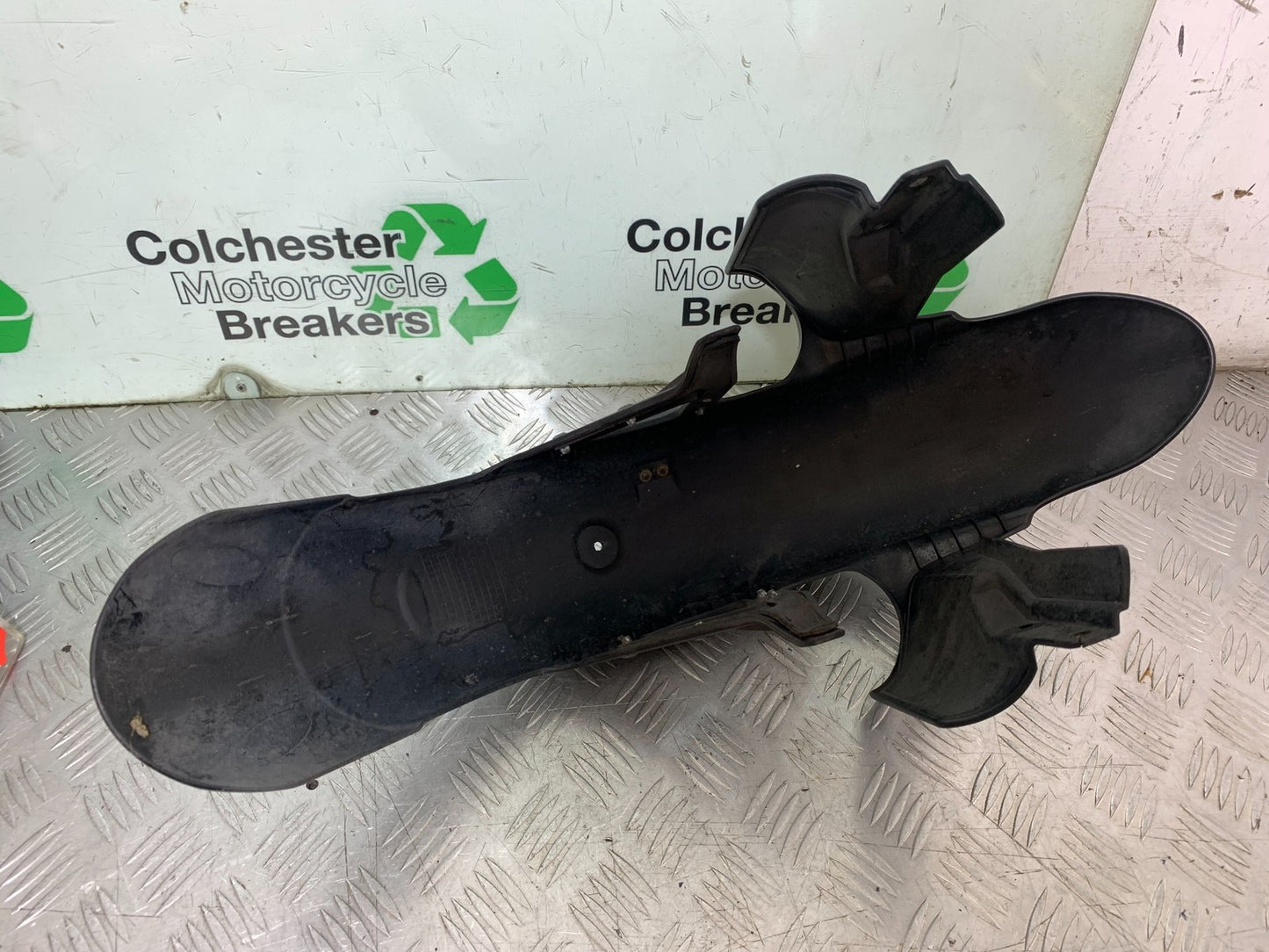 SUZUKI DL1000 V-STROM FRONT MUDGUARD  YEAR 2014-2019 (CMB1325)
