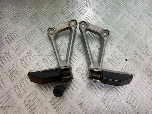 HONDA CB500 F CB500F REAR HANGERS AND PEGS  YEAR 2013-2015  (CMB1235)