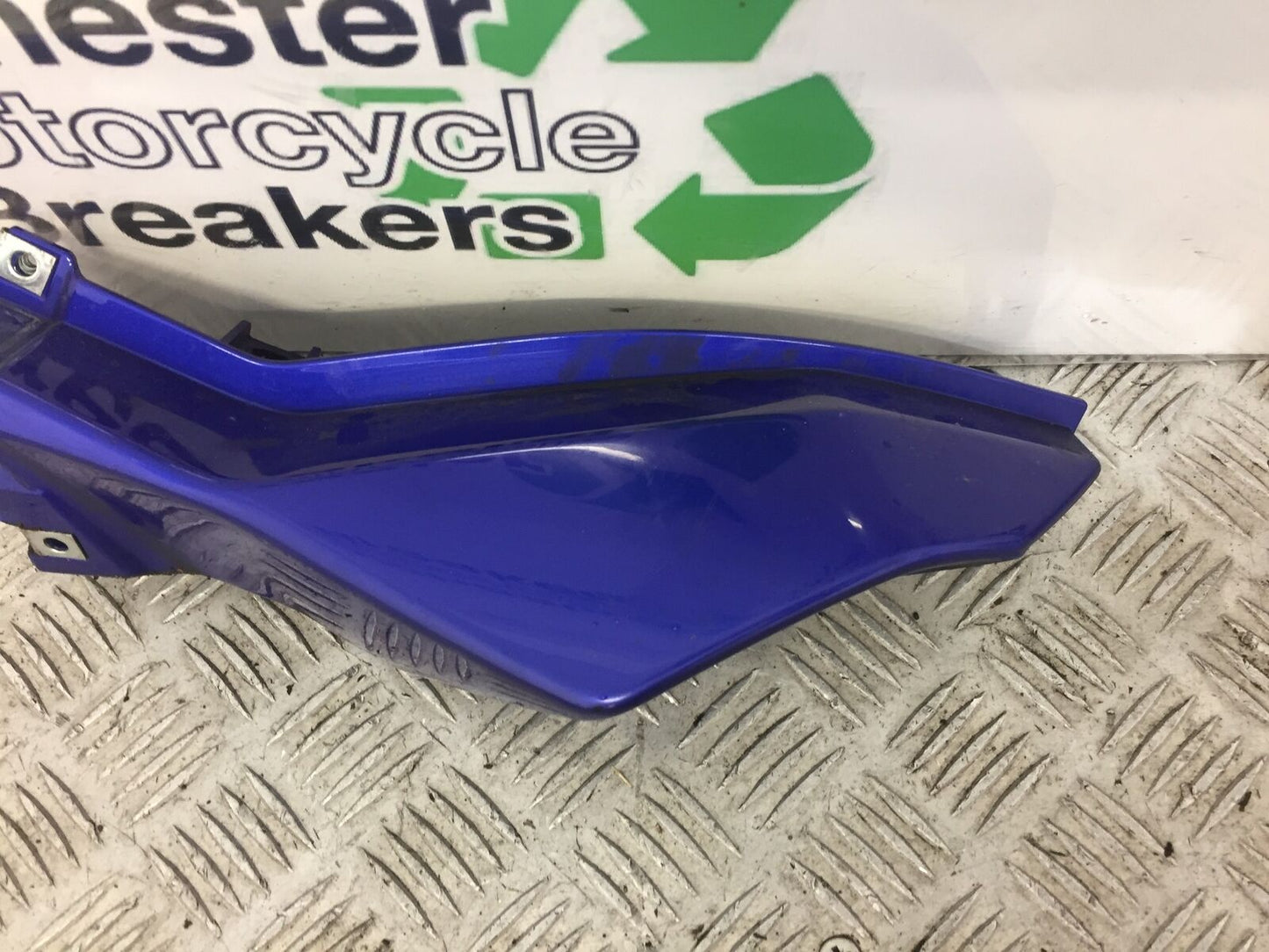 YAMAHA MT07 MT-07 TRACER LEFT TAIL PIECE  YEAR 2017