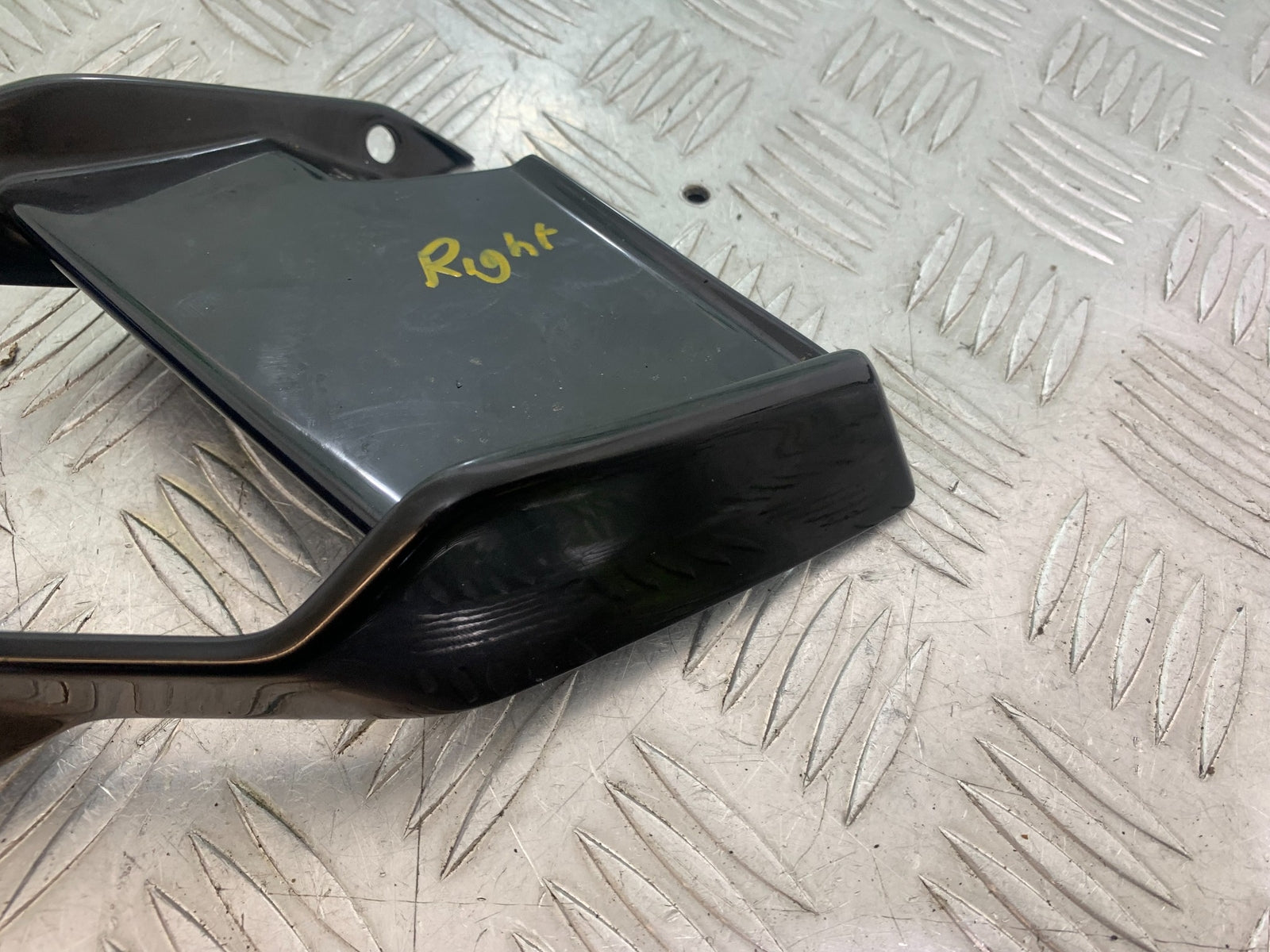 BMW M1000 R RIGHT WIND DEFLECTOR YEAR 2023-2024 (CMB1140)