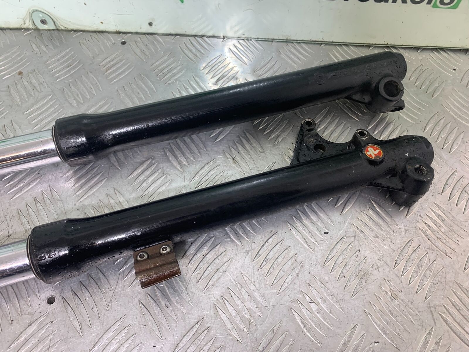 YAMAHA XT125 X XT 125 X FORKS  2005-2011 (CMB1097)