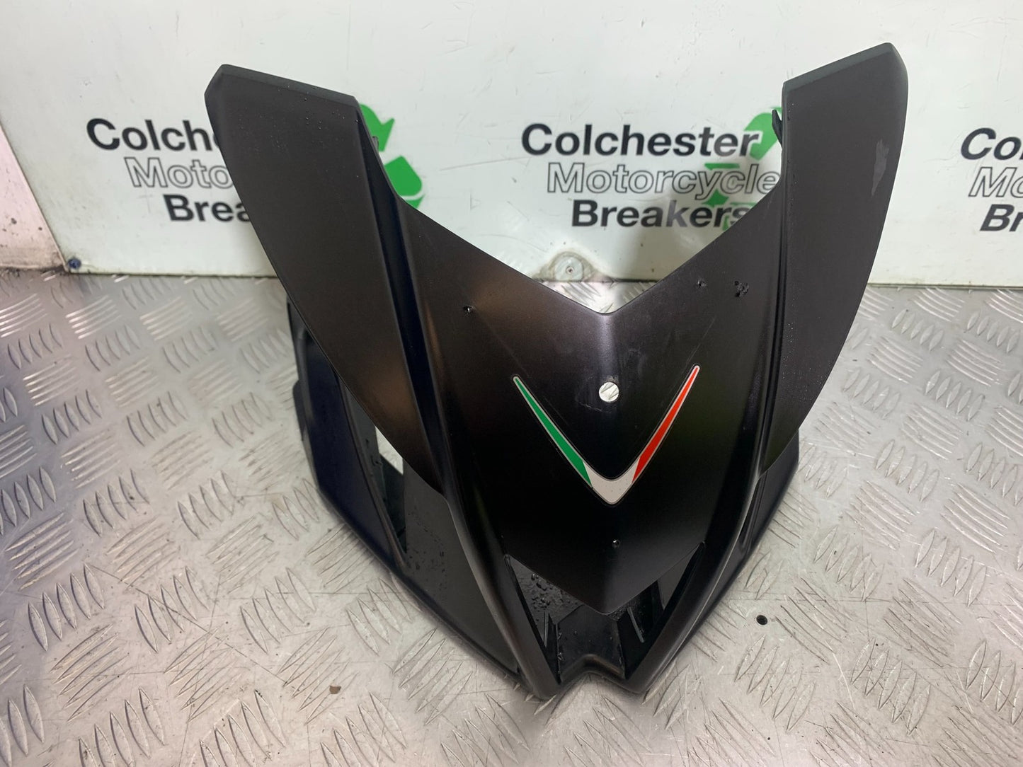 APRILIA TUONO 1000 V4 TOP FAIRING PANEL  YEAR 2013-2014  (CMB1239)