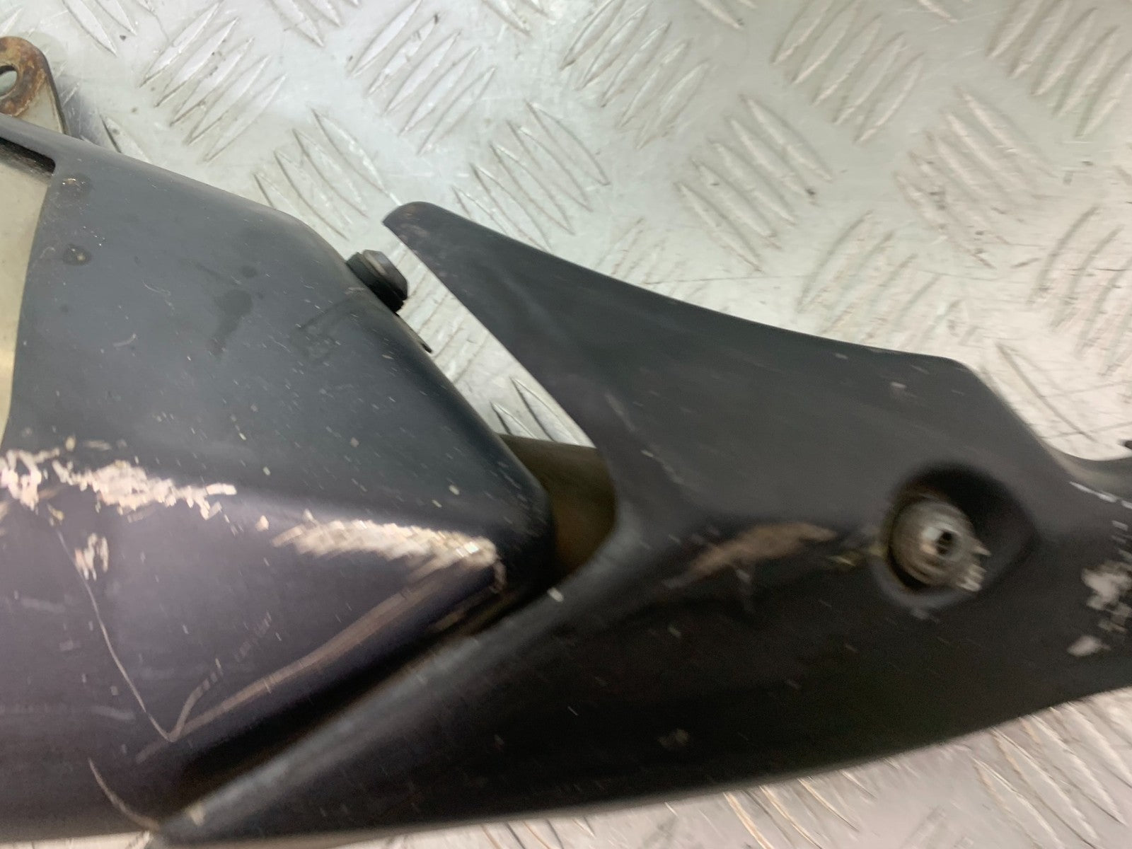 KAWASAKI Z1000 SX RIGHT SILENCER  YEAR 2014-16 (CMB1264)