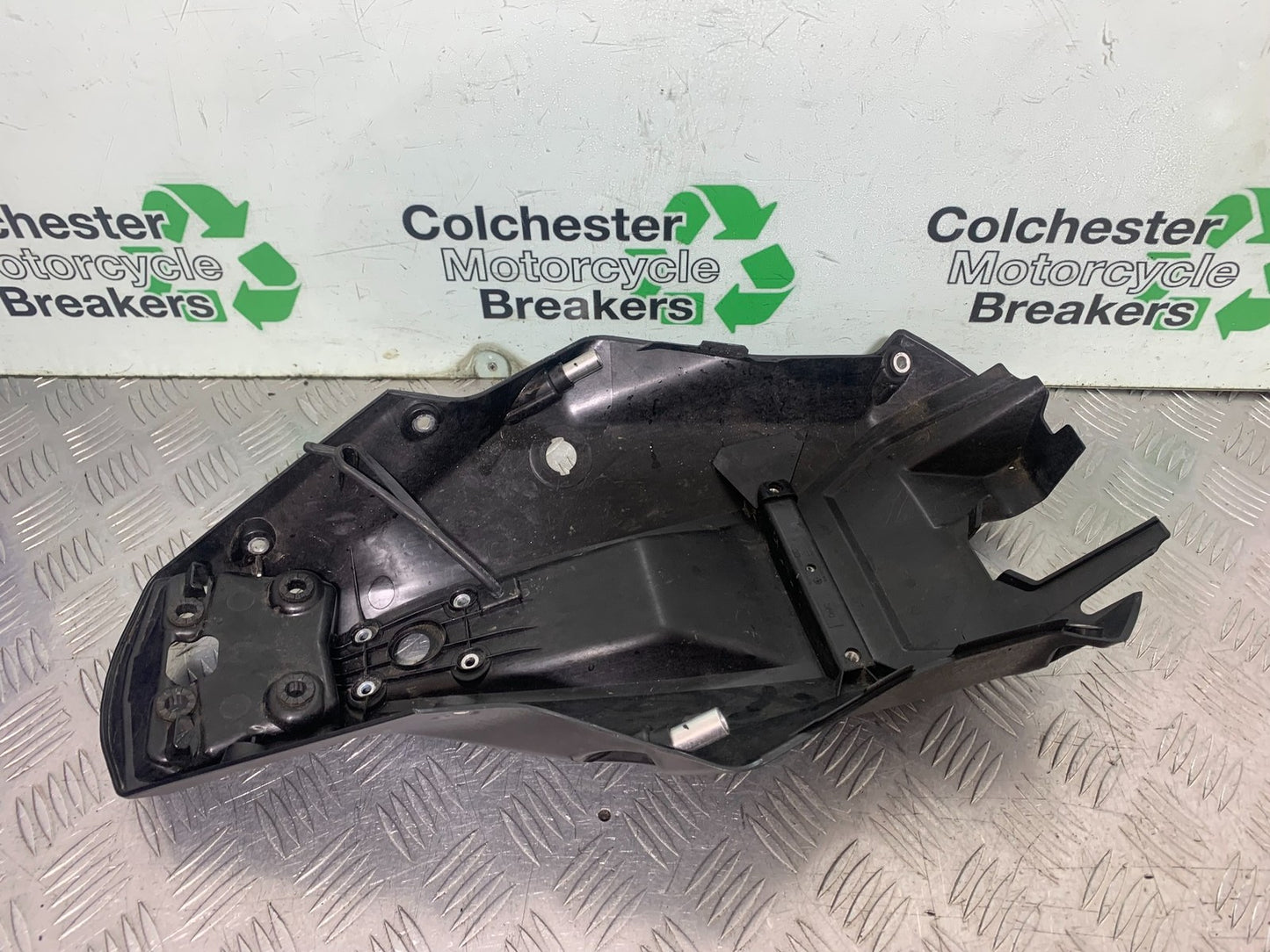 KTM 1290 SUPER DUKE R TAIL PIECE   YEAR 2020-2024 (CMB1272)
