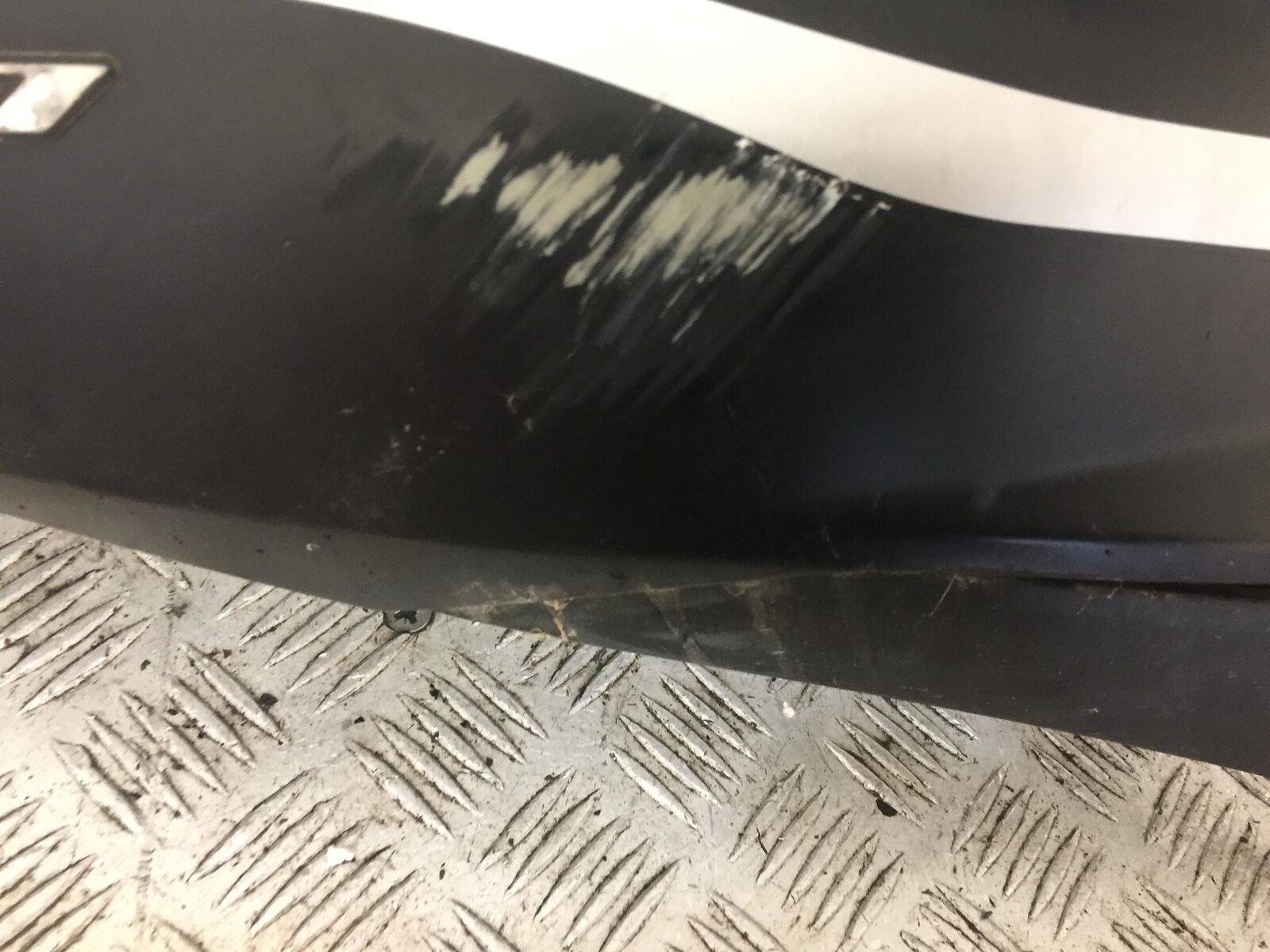 KAWASAKI J300 J 300 RIGHT SEAT PANEL YEAR 2015 (STOCK 711)