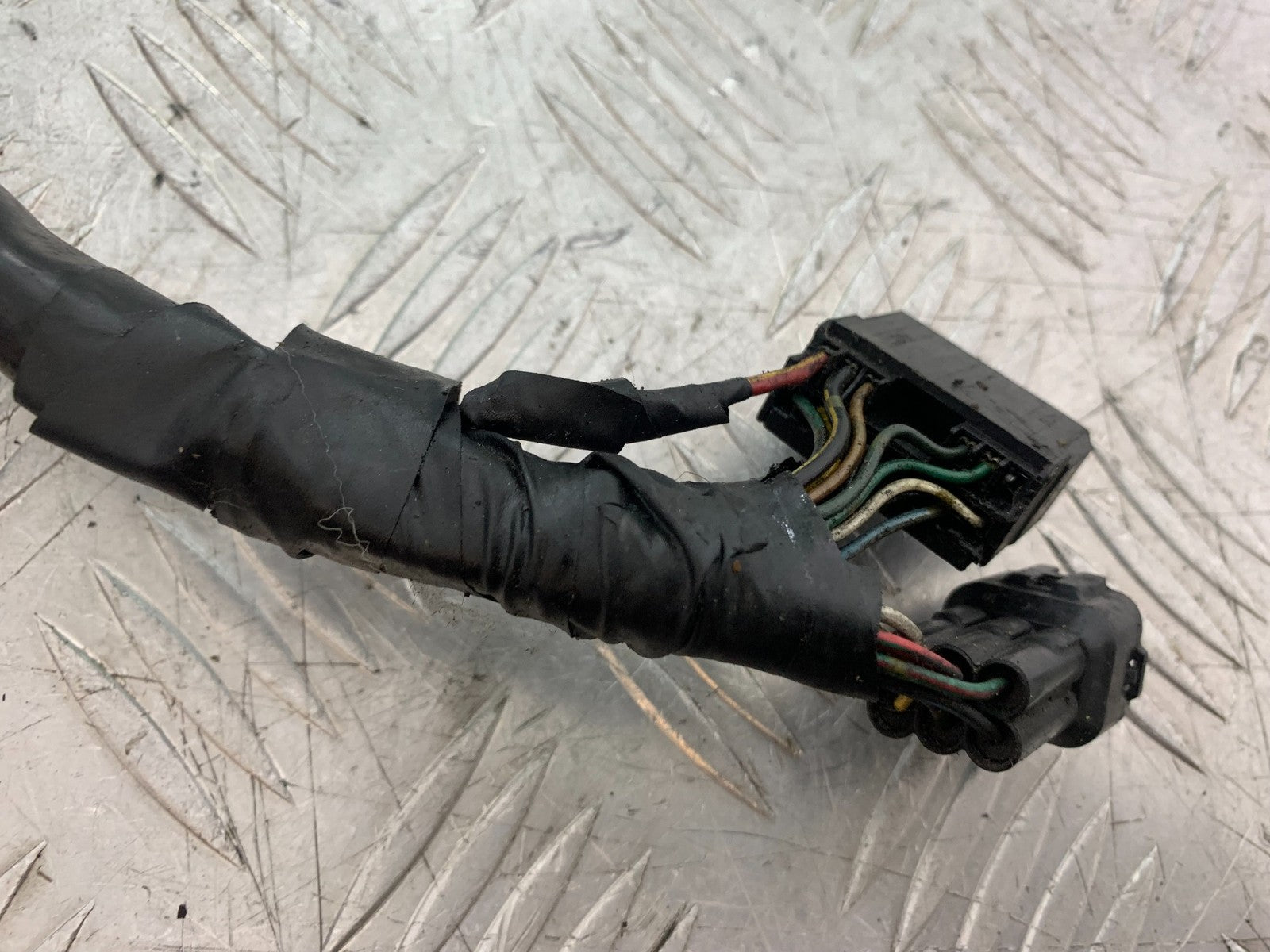 YAMAHA FZS1000 FAZER WIRING SUB LOOM   YEAR 2001-05 (CMB1275)