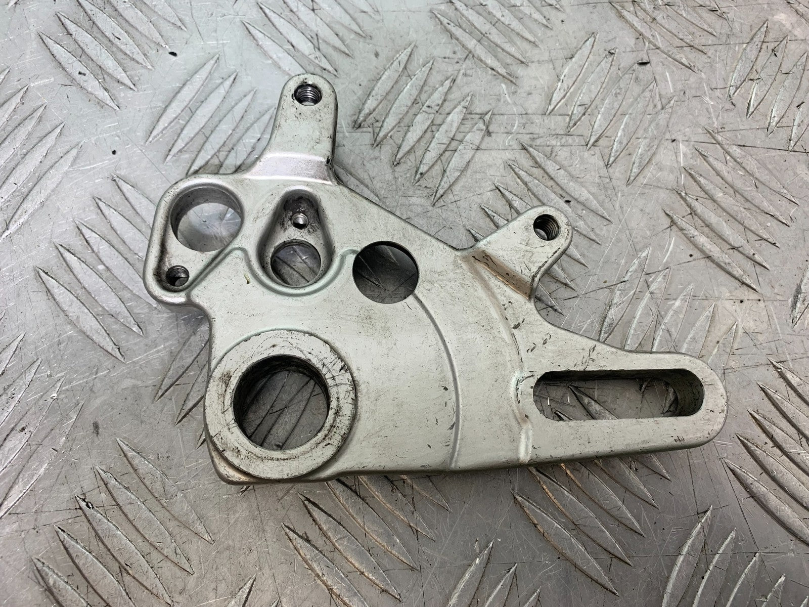 APRILIA TUONO 1000 V4R REAR CALIPER BRACKET   YEAR 2011-13  (CMB1316)