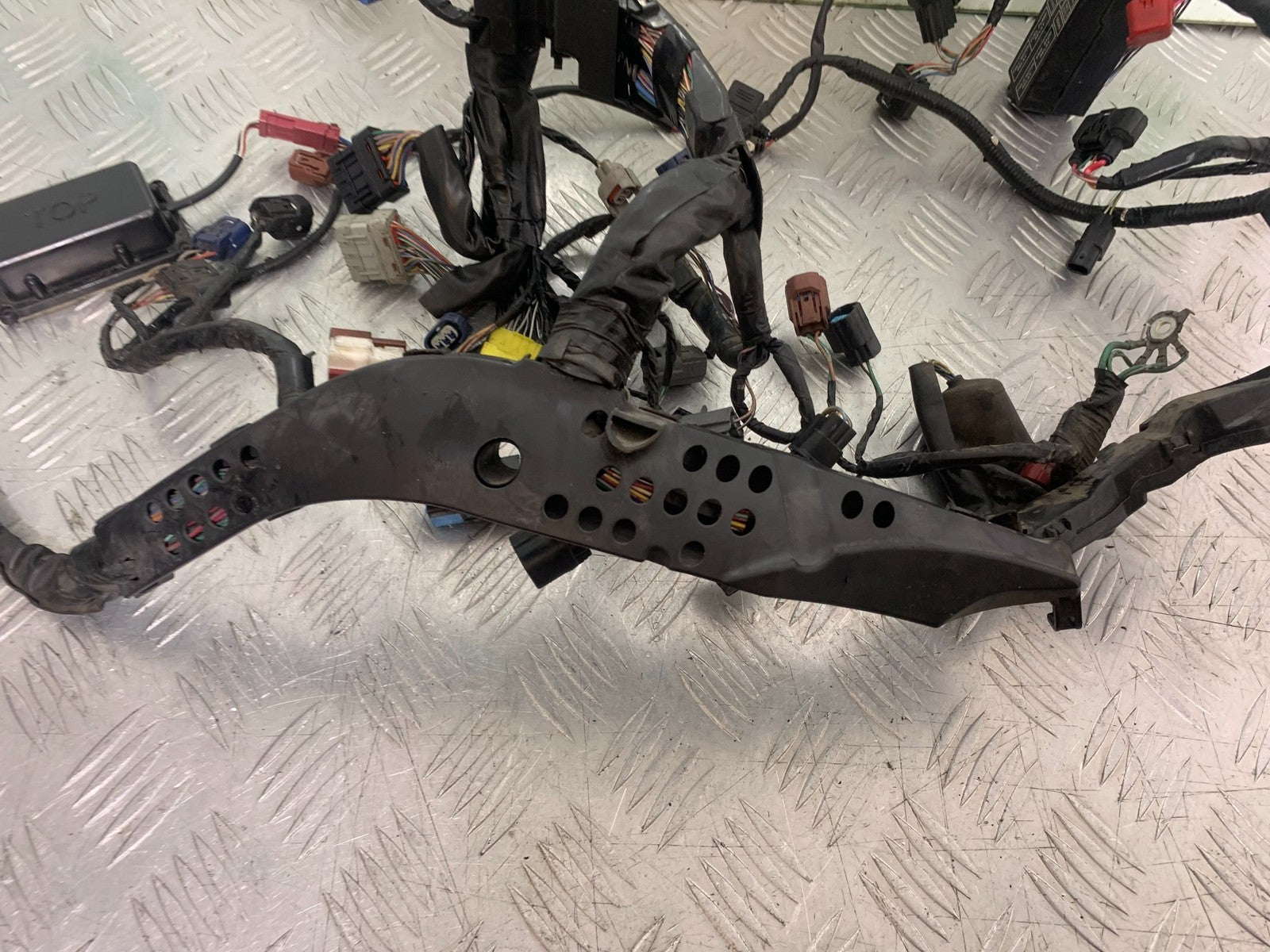 HONDA CBR1000 rr FIREBLADE WIRING LOOM  GEAR 2012-2016 (CMB1280)