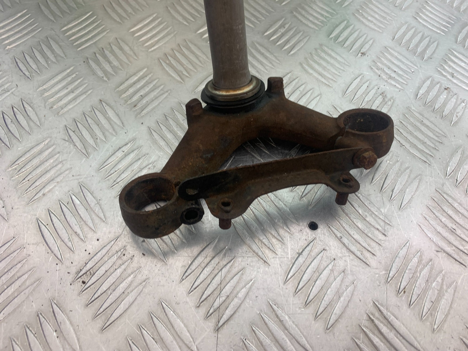 HONDA CX500 CX 500 BOTTOM YOKE  YEAR 1978 1981 (CMB1137)