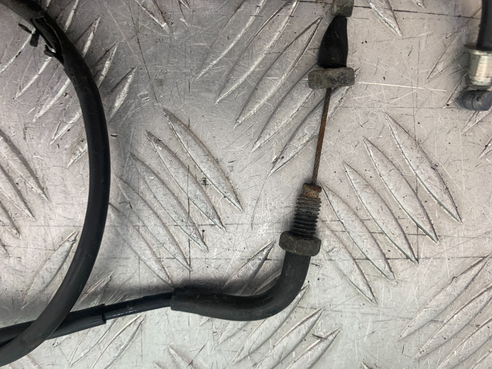 ROYAL ENFIELD HIMALAYAN 411 THROTTLE CABLE  YEAR 2018-2023 (CMB1322)