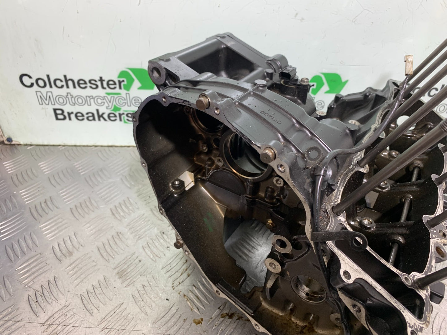 HONDA CBR1000 RR ENGINE CRANK CASINGS  YEAR 2008-2011 (CMB1330)