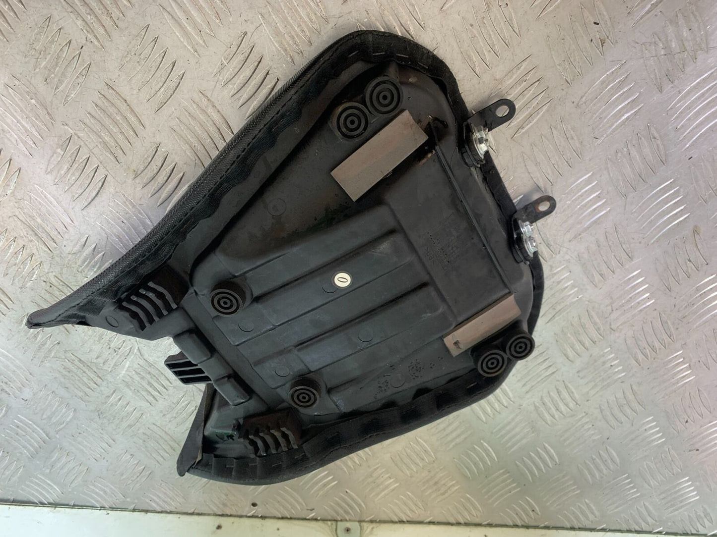 BENELLI BN125 BN 125 FRONT SEAT   YEAR 2018-2021 (CMB1080)
