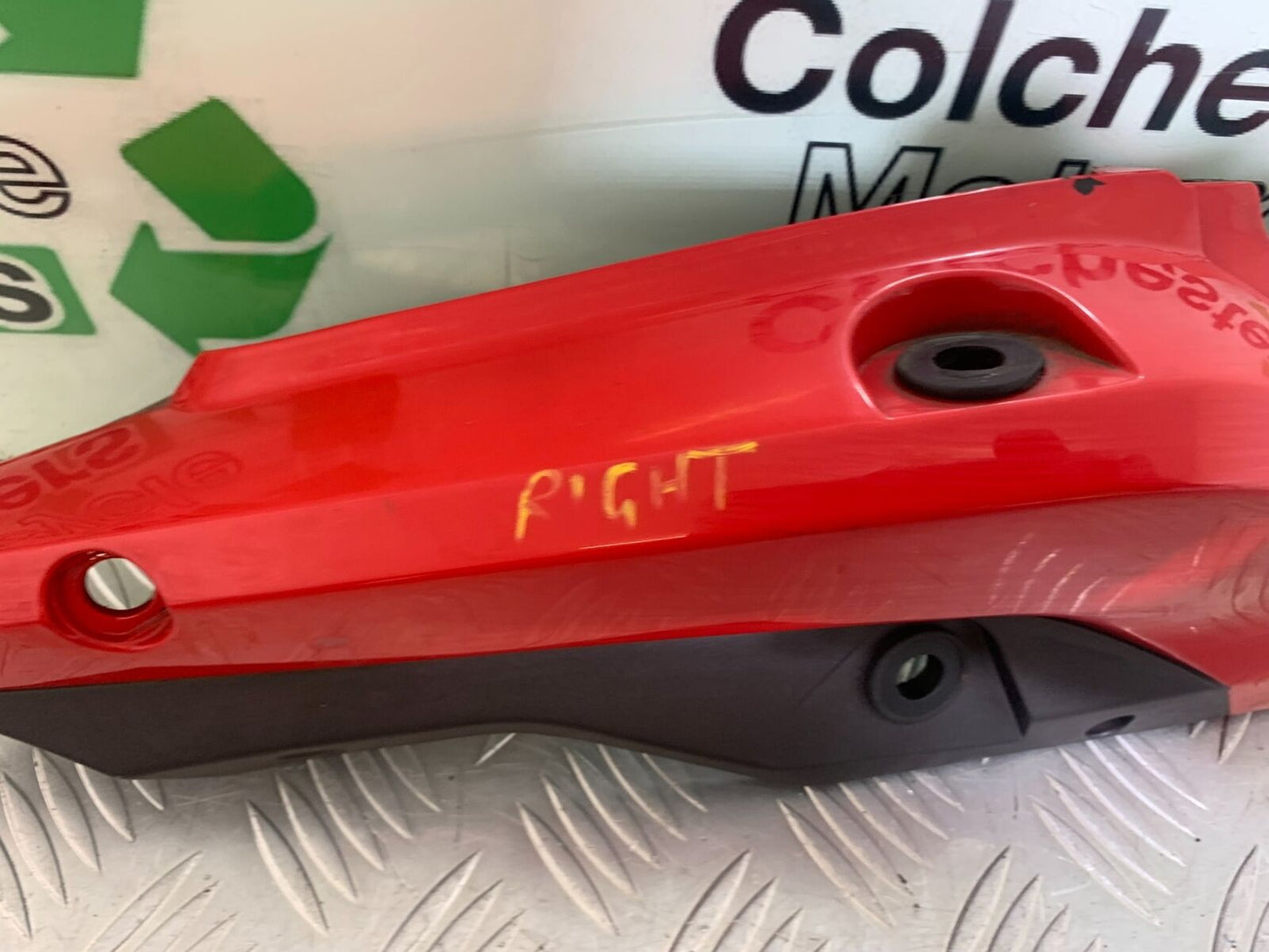 SINNIS TERRAIN 125 RIGHT SEAT PANEL  YEAR 2018 (CMB1123)