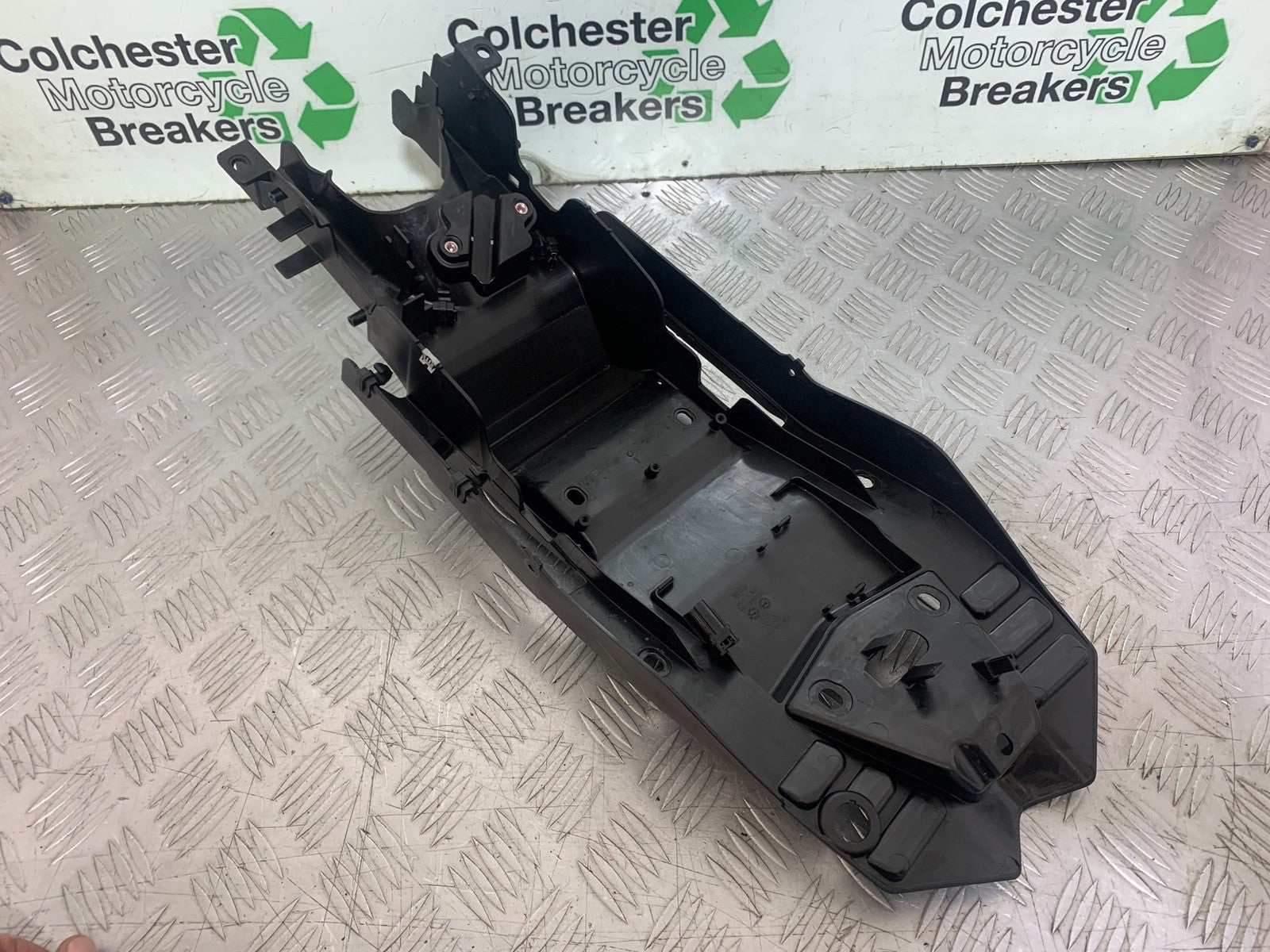APRILIA RS660 RS 660 UNDERTRAY  YEAR 2020-2024 (CMB1202)