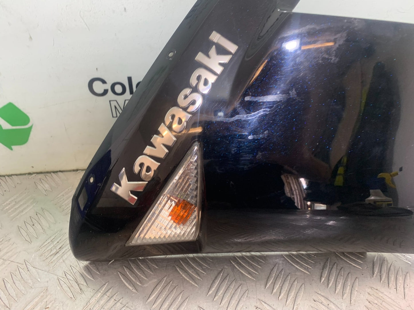 KAWASAKI GTR1400 GTR 1400 LEFT MIDDLE FAIRING  YEAR 2007-2009 (CMB1174)