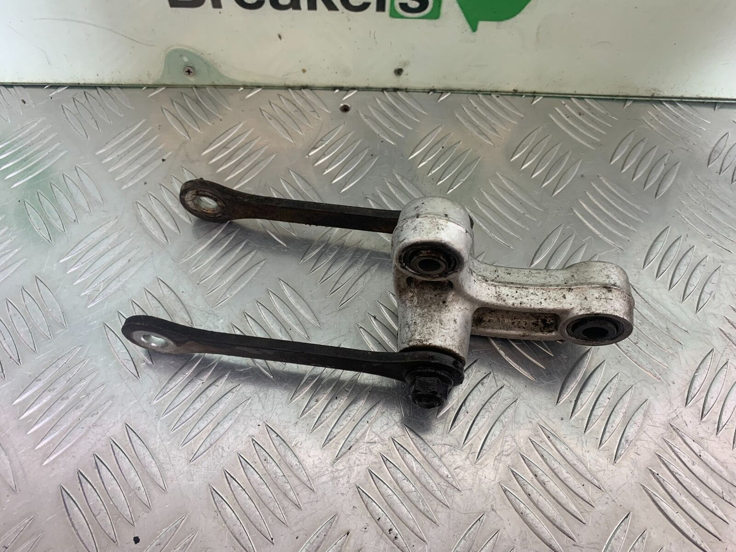 SUZUKI DL 650 V-STROM REAR SHOCK LINKAGE  YEAR 2016 (STOCK 996)