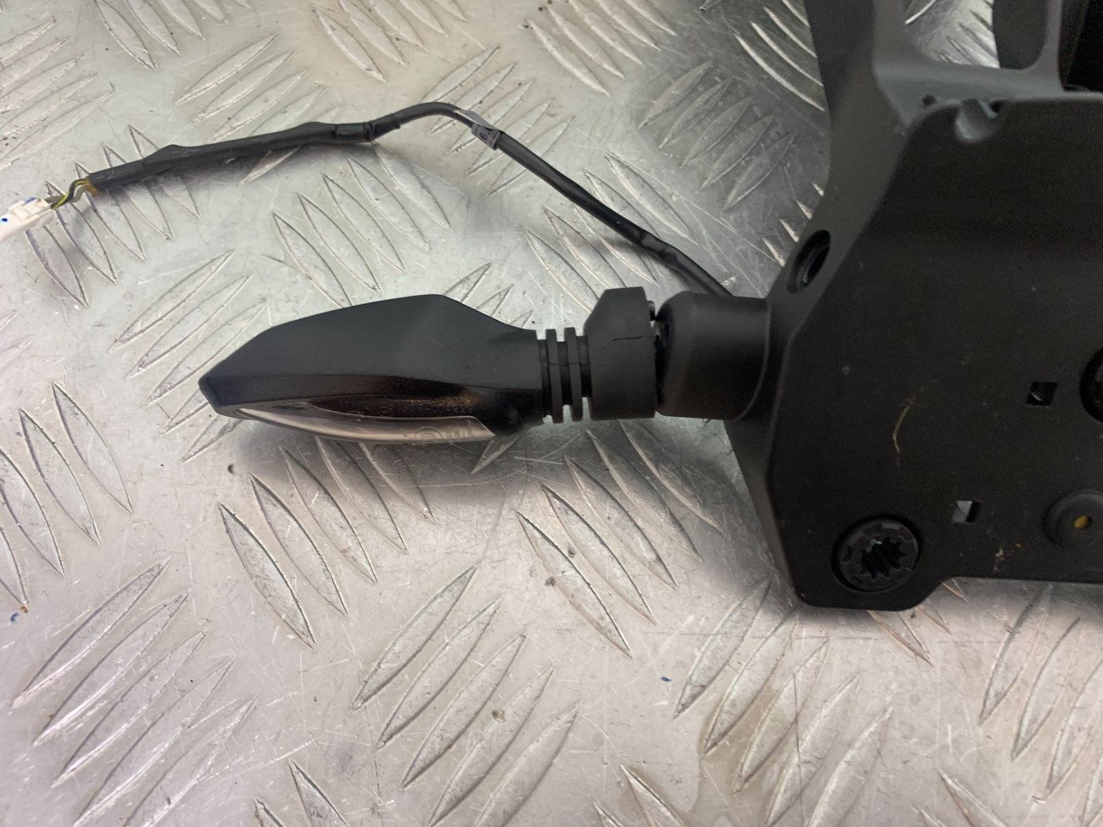 KTM 790 DUKE CLOCK BRACKET AND INDICATORS YEAR 2018-2021  (CMB11150)