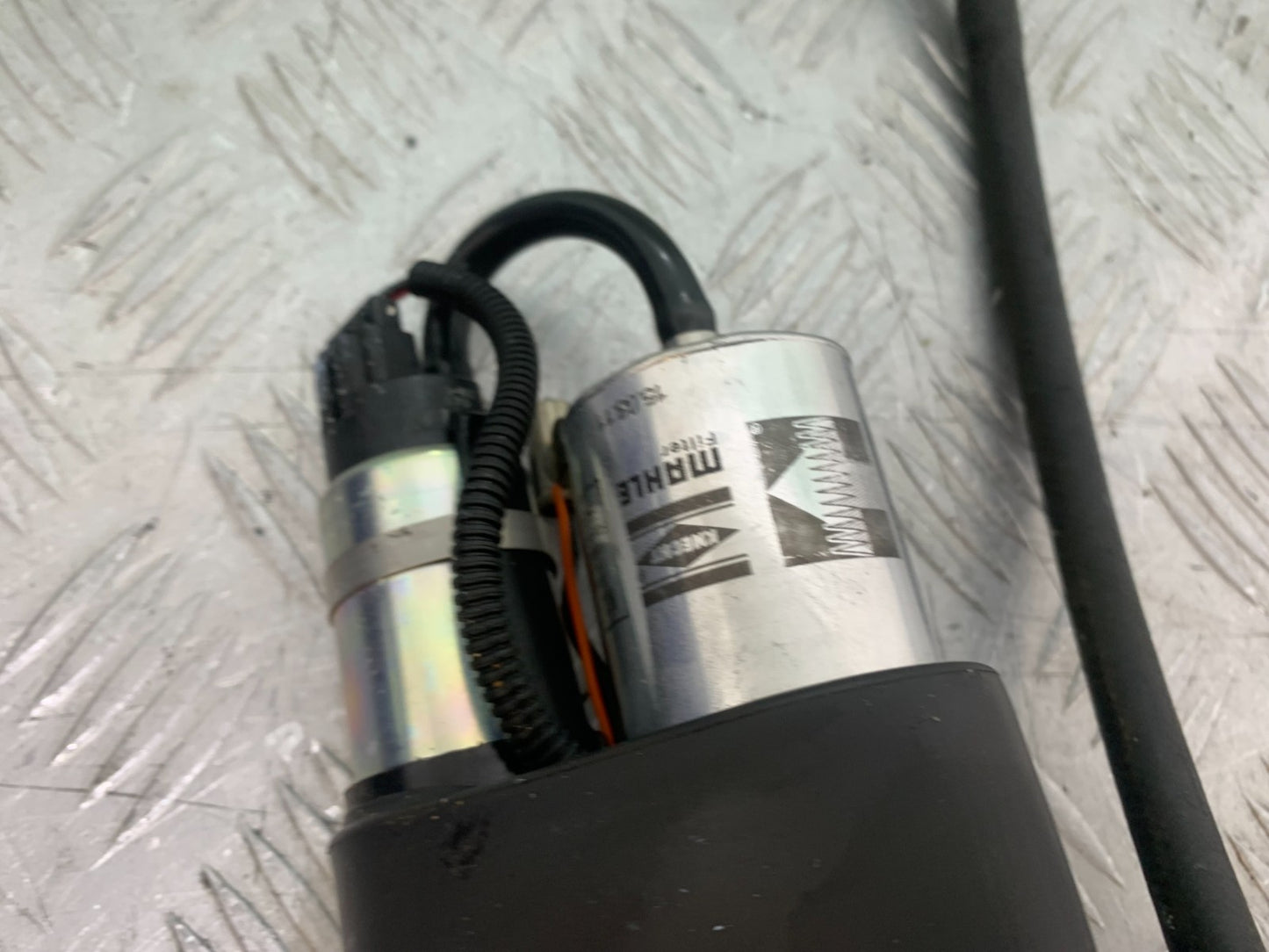 APRILIA TUONO 1000 V4R PETROL PUMP  YEAR 2011-13  (CMB1331)