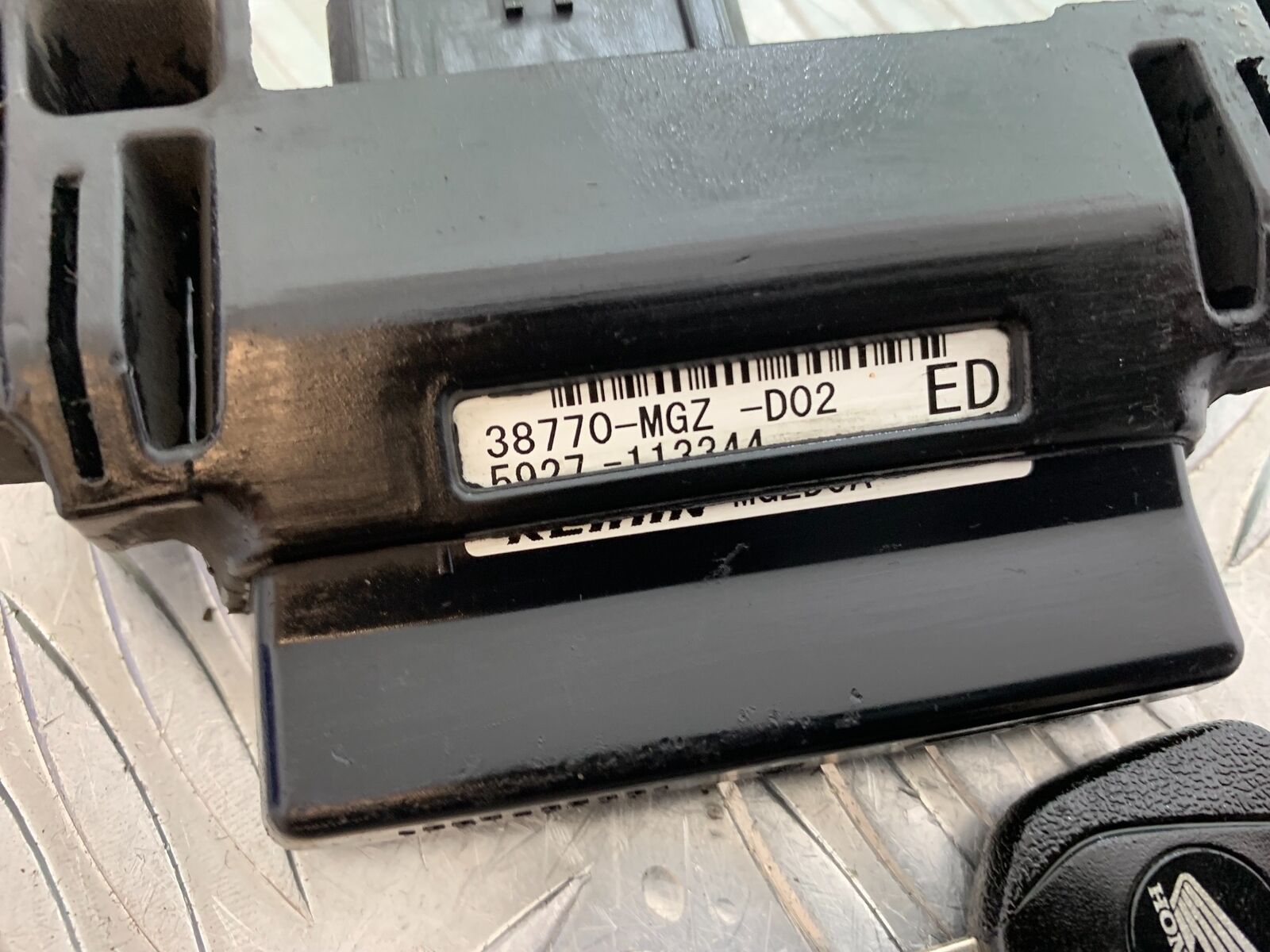 HONDA CBR500R CBR 500 R ECU AND KEY YEAR 2012-16 (CMB1048)
