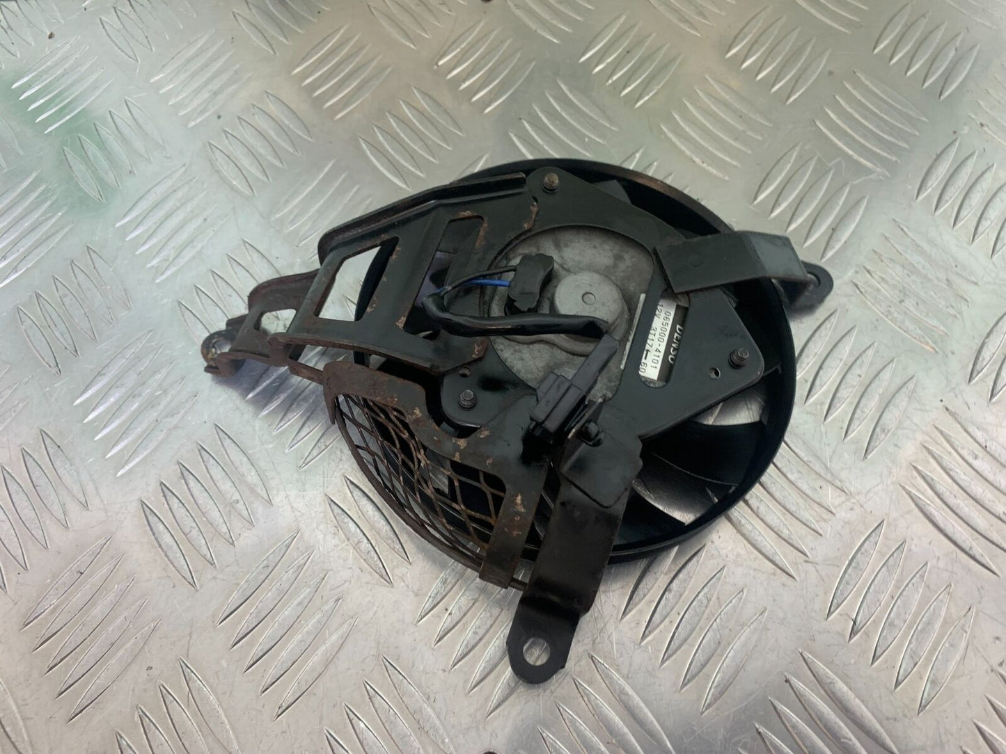 SUZUKI DL 650 V-STROM RADIATOR FAN YEAR 2016 (STOCK 996)