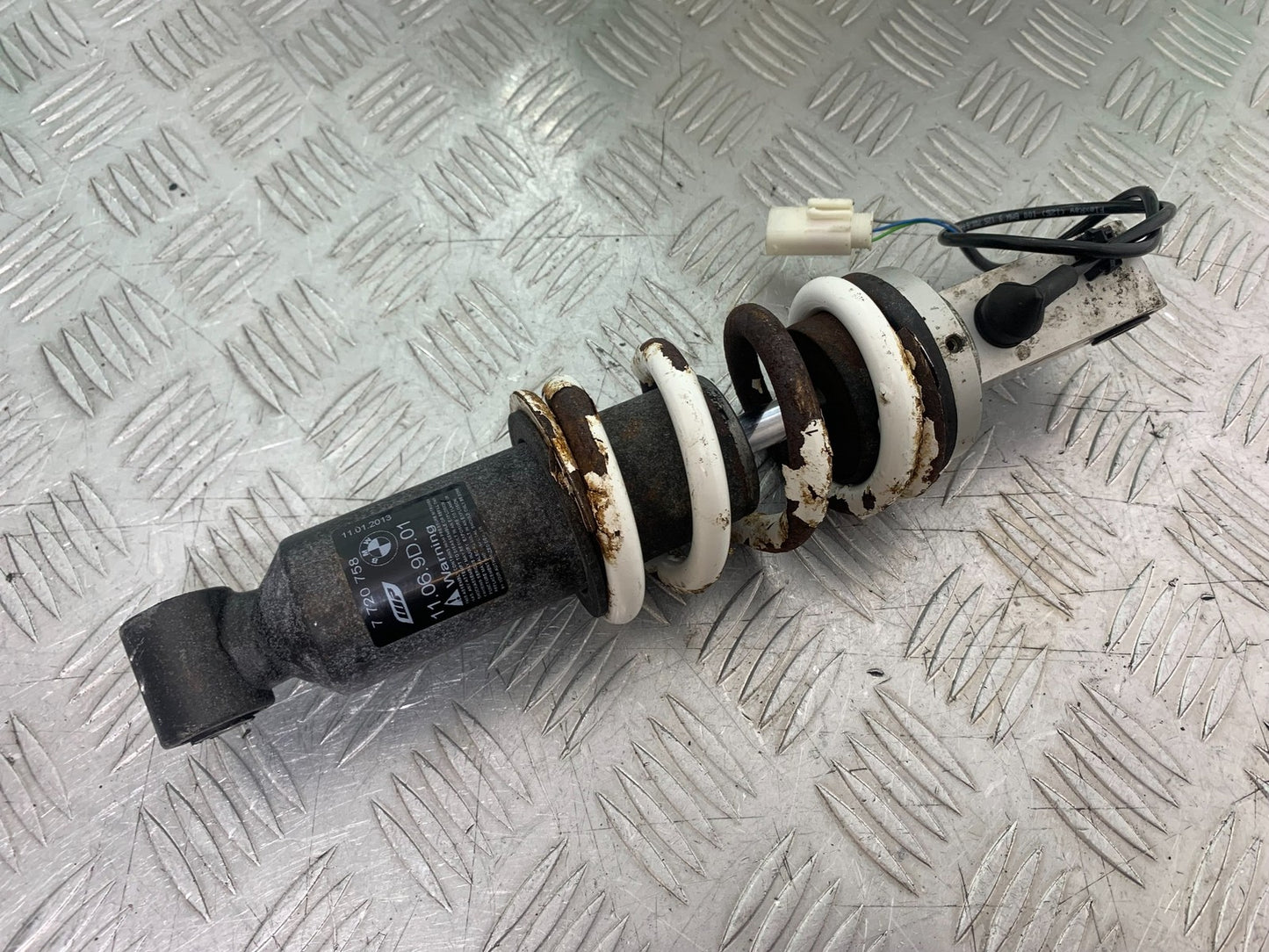 BMW K1300 S K 1300 S FRONT SHOCK   YEAR 2009-16 (CMB1216)