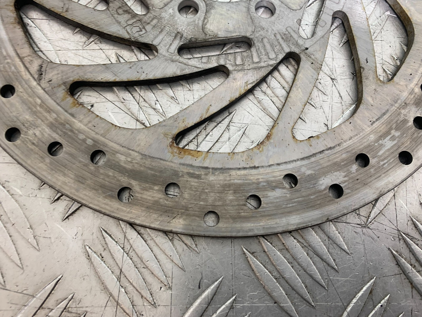 KTM RC125 RC 125 RC FRONT BRAKE DISC   2014 2017 (CMB1199)