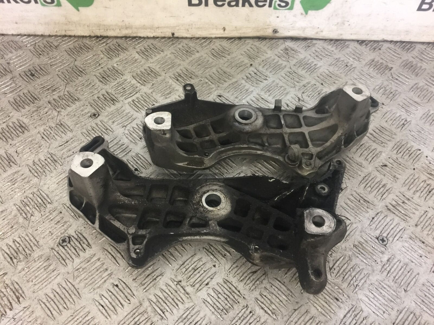 HONDA CB600 CB 600 F-8 HORNET ENGINE BRACKETS  2010 (STOCK 669)