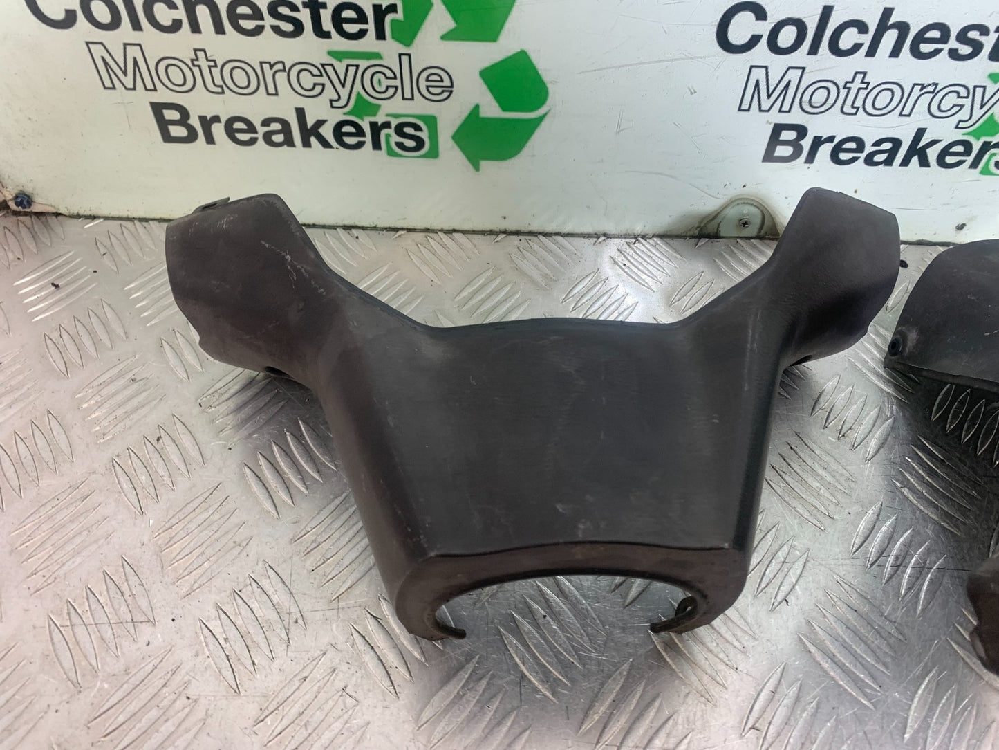 SUZUKI AN 200 UH 200 HANDLEBAR COVERS   YEAR 2007-2009 (CMB1256)