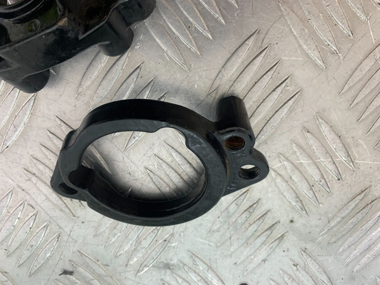 HARLEY DAVIDSON XL883 N IROD ENGINE MOUNT   YEAR 2020  (CMB1116)