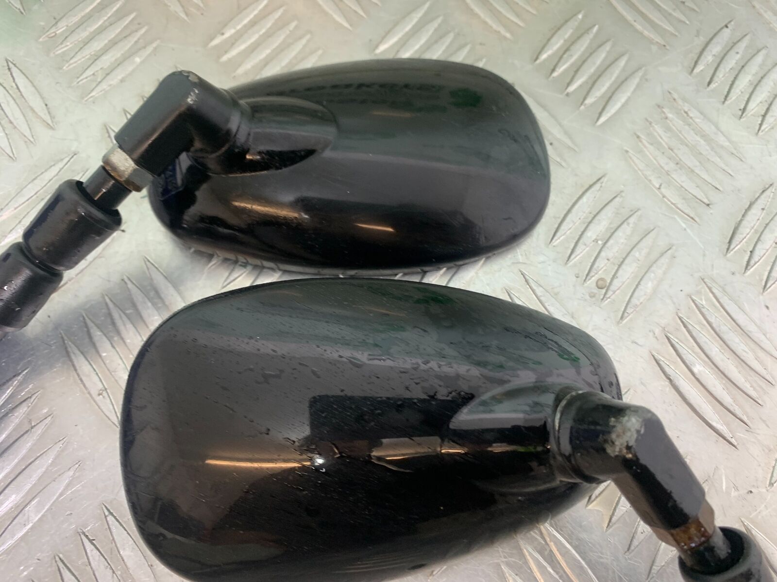 SUZUKI INTRUDER VL800 C800 LEFT AND RIGHT MIRRORS   YEAR 2012-16 (CMB1039)